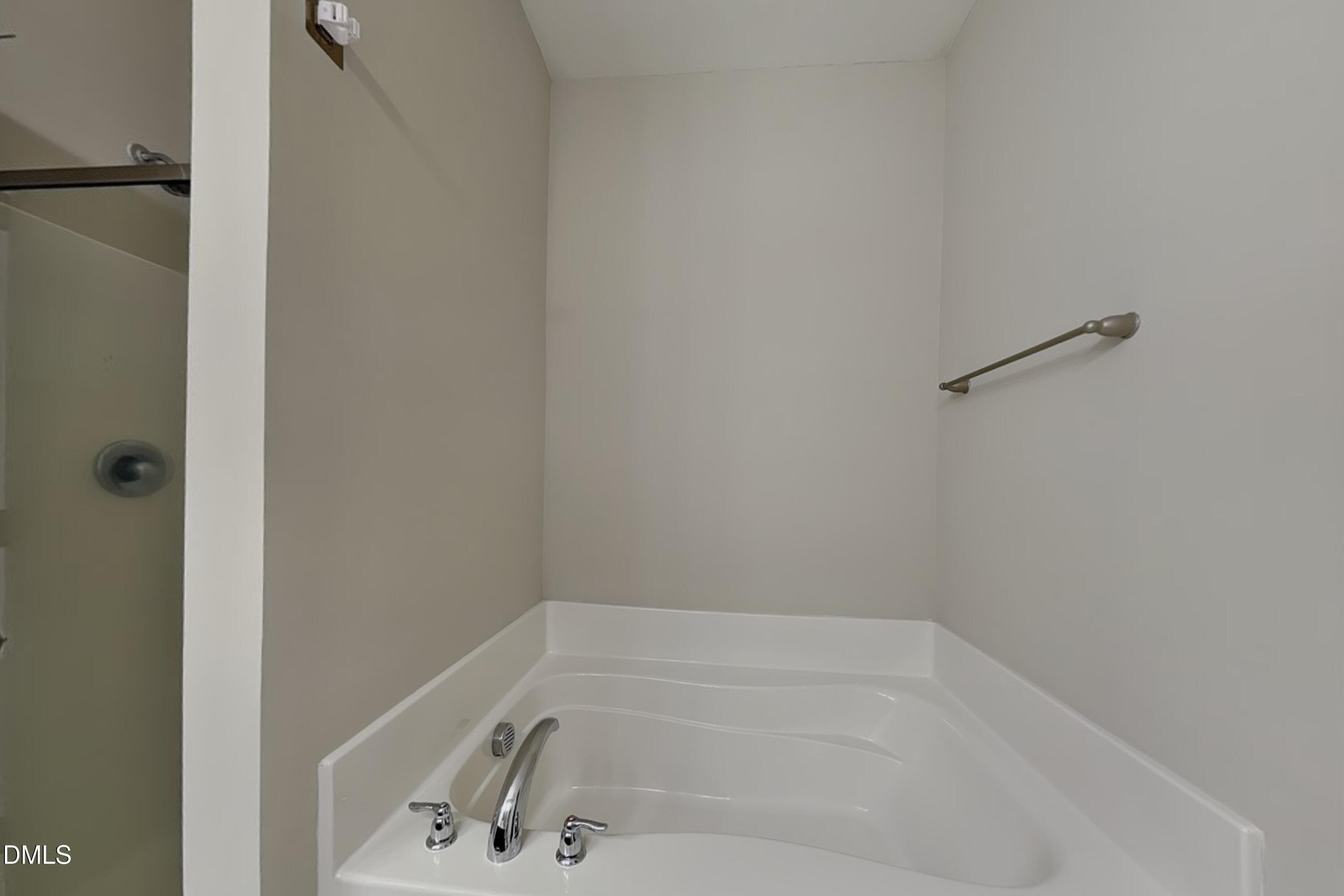 10_Image_AEMGoeicRX - 6321 Silver Creek Lane, Raleigh, NC 27603, Raleigh