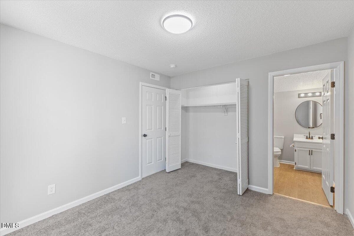 25-4101 Five Oaks Dr #40 - 4101 Five Oaks Drive 40, Durham, NC 27707, Durham