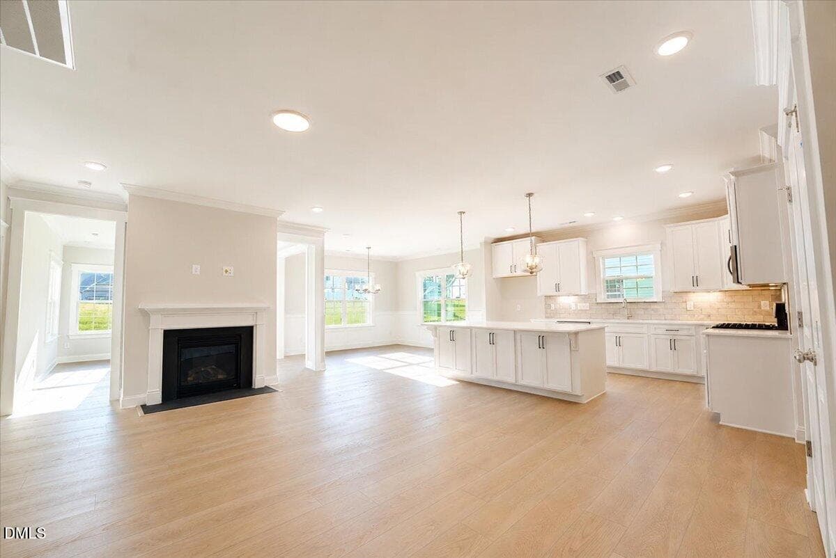 11-1040-Fairhaven-11 - 1040 Fairhaven Drive 101, Mebane, NC 27302