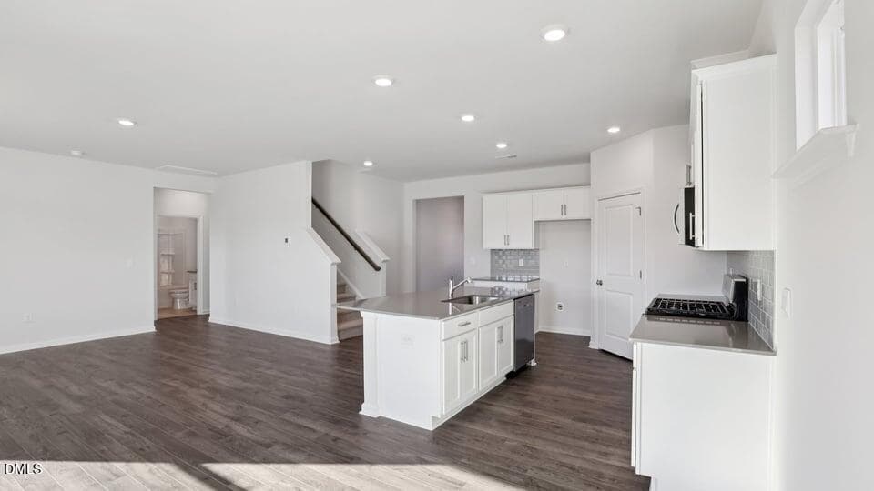Kitchen - 42 Hawley Glen Drive, Lillington, NC 27546