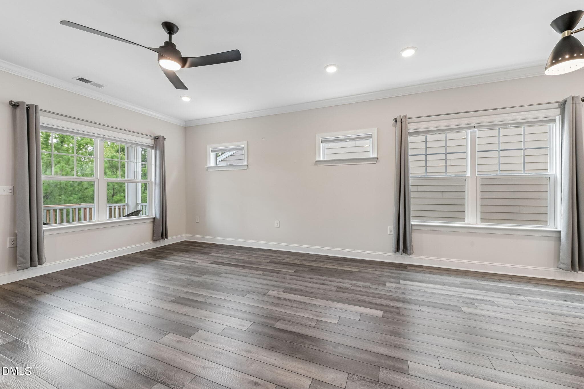 1-web-or-mls-White Flint Cir-S1007j-r-00 - 1207 White Flint Circle, Durham, NC 27703, Durham