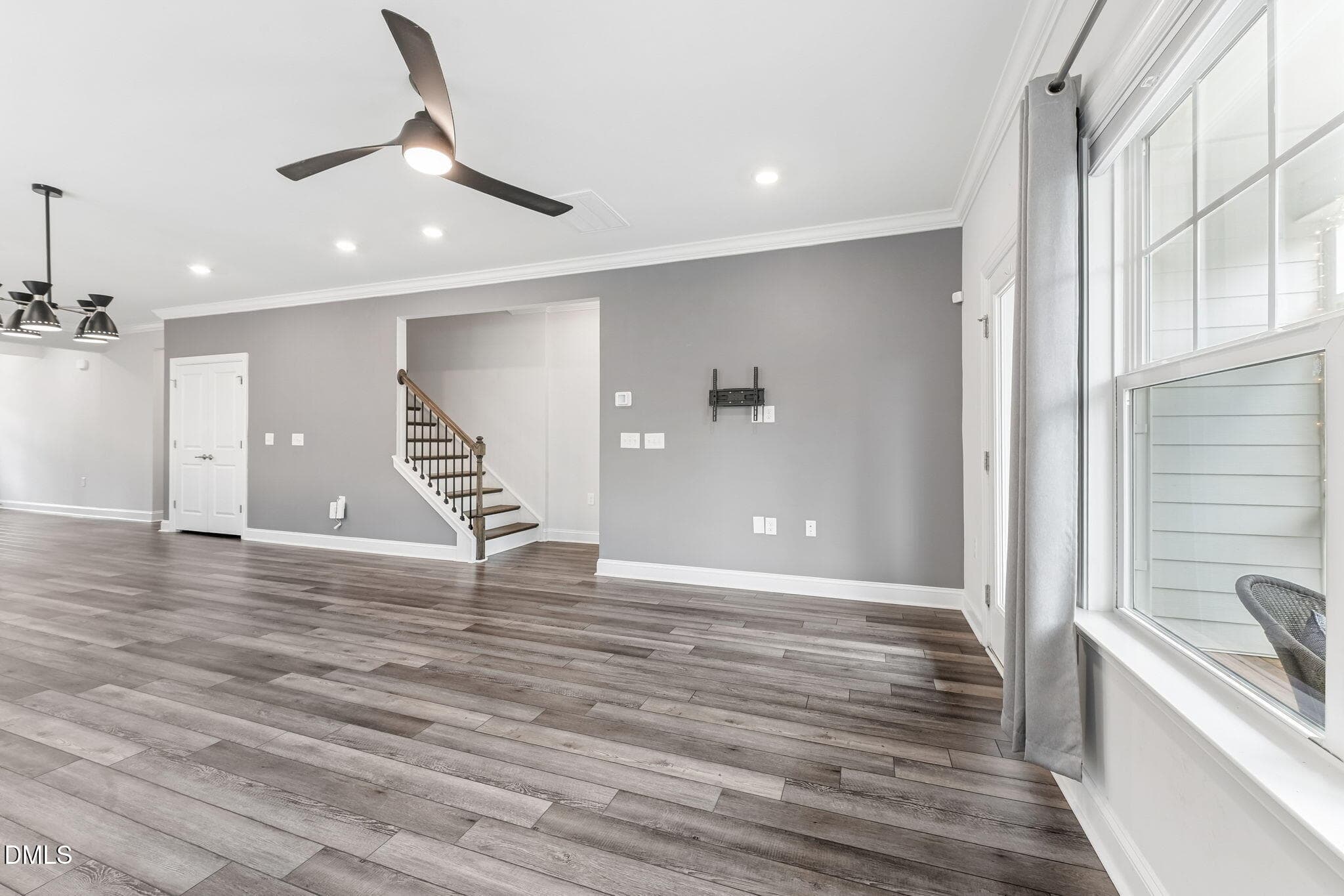 1-web-or-mls-White Flint Cir-S1007j-r-00 - 1207 White Flint Circle, Durham, NC 27703, Durham