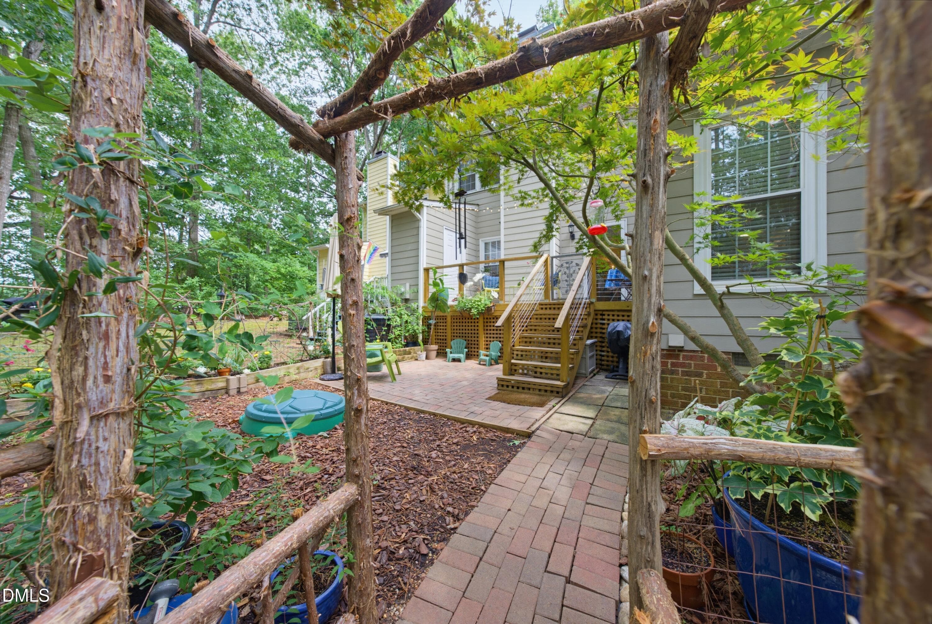 Exterior Back Yard Arbor - 126 Wythe Circle, Raleigh, NC 27615, Raleigh