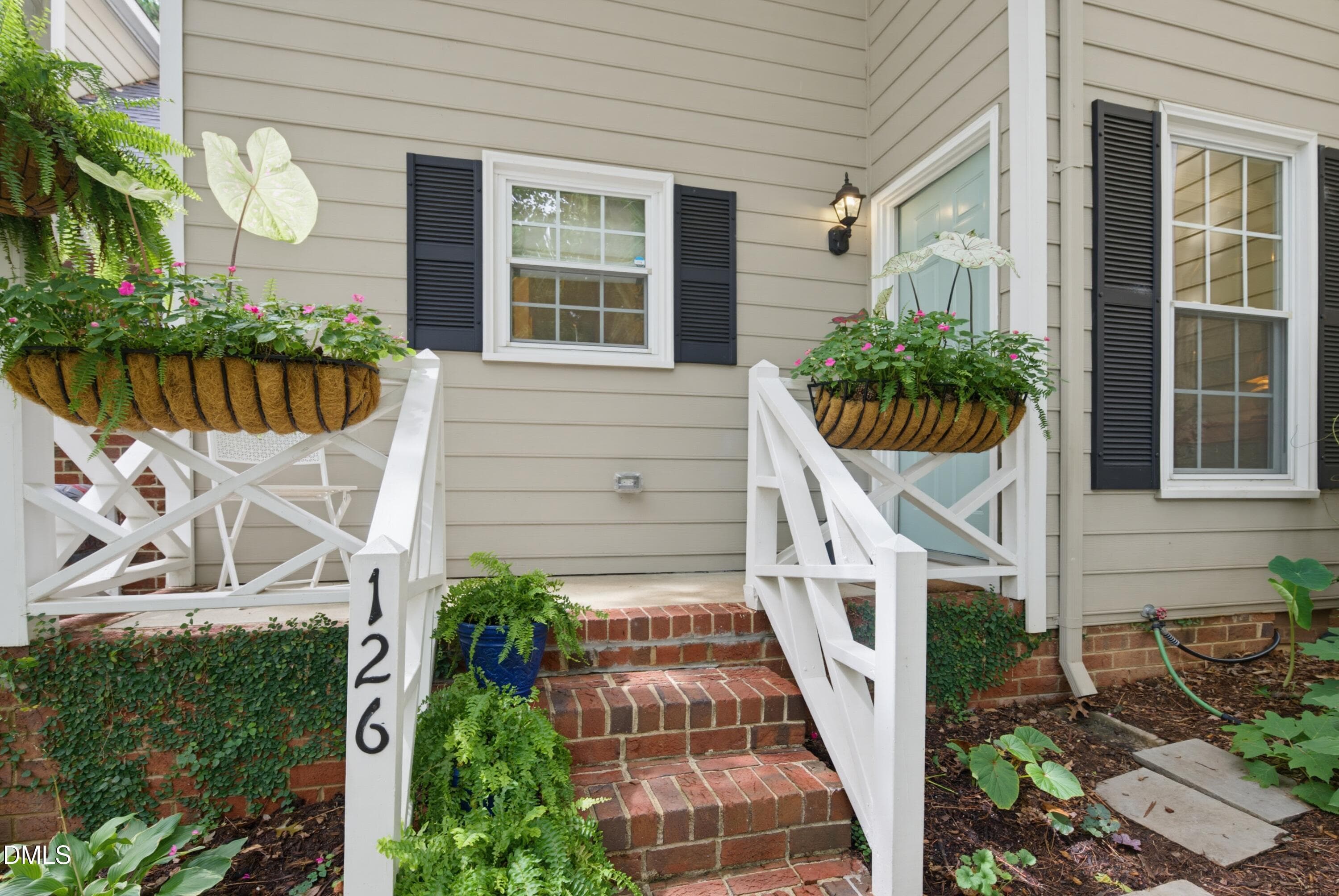 Front Porch - 126 Wythe Circle, Raleigh, NC 27615, Raleigh
