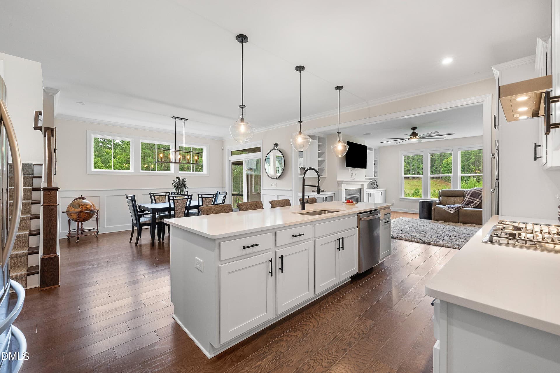 Open floor plan - 1317 Magnolia Gln Circle, Wake Forest, NC 27587
