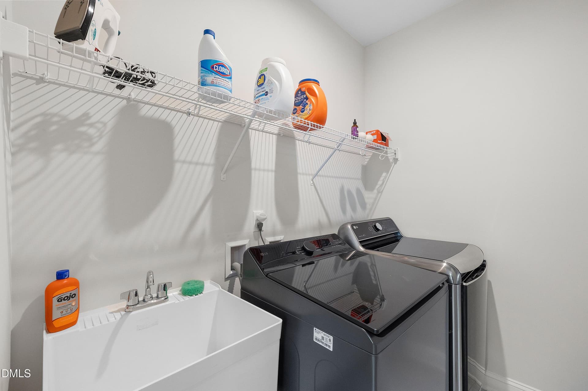 1st floor laundry - 1317 Magnolia Gln Circle, Wake Forest, NC 27587