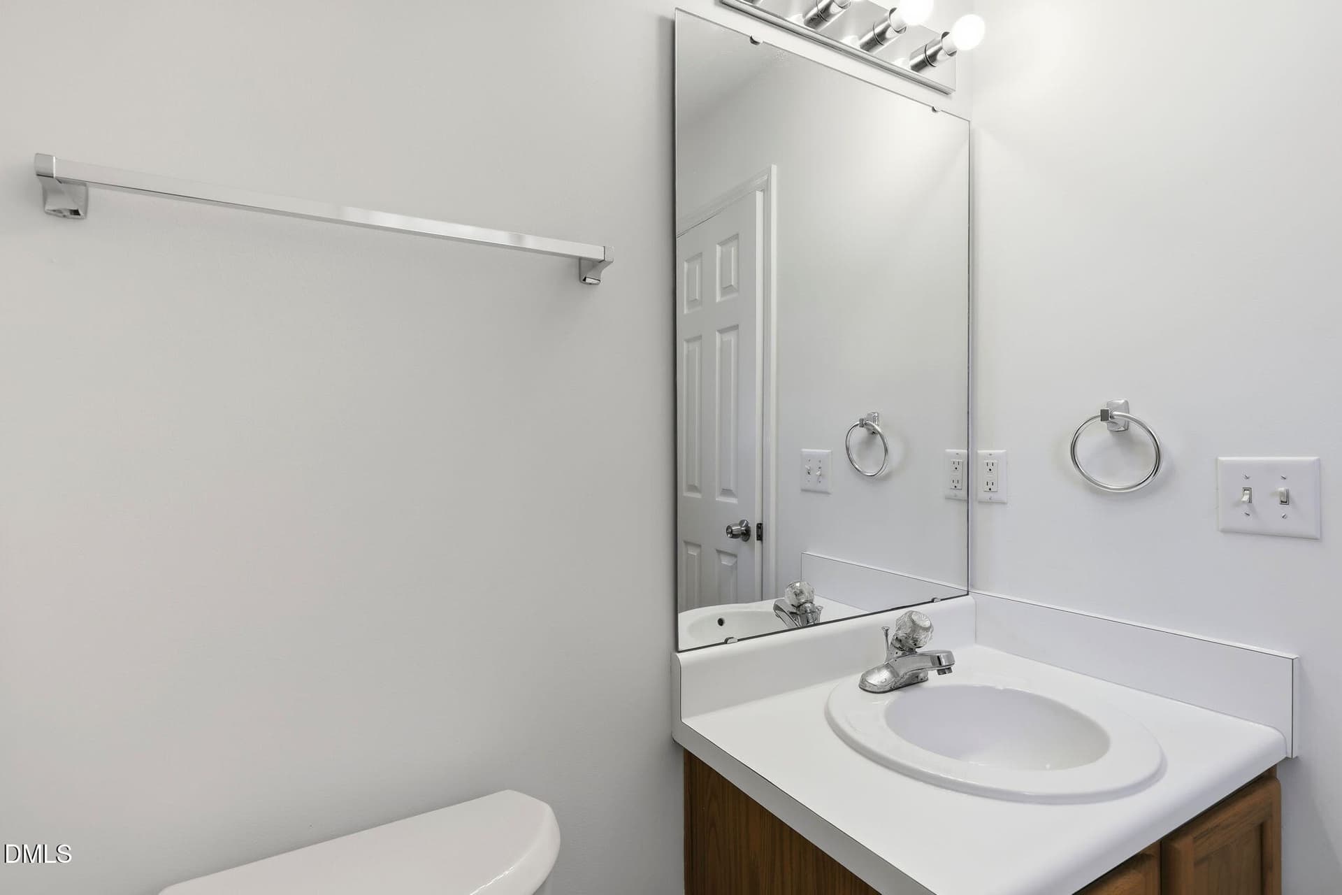 21 - Owners Bath - 208 Highgate Circle, Wake Forest, NC 27587