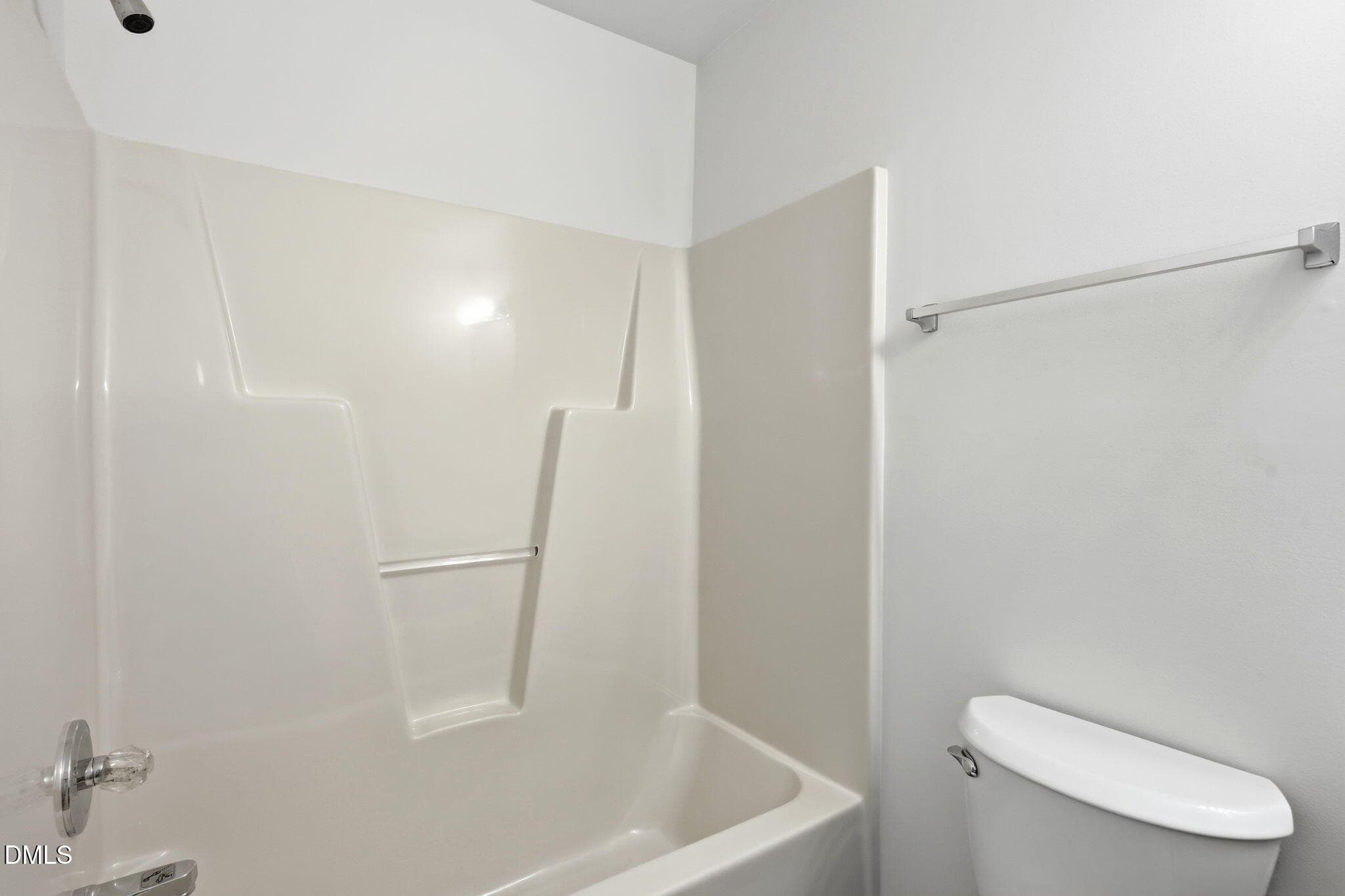 25 - Hall Bath - 208 Highgate Circle, Wake Forest, NC 27587