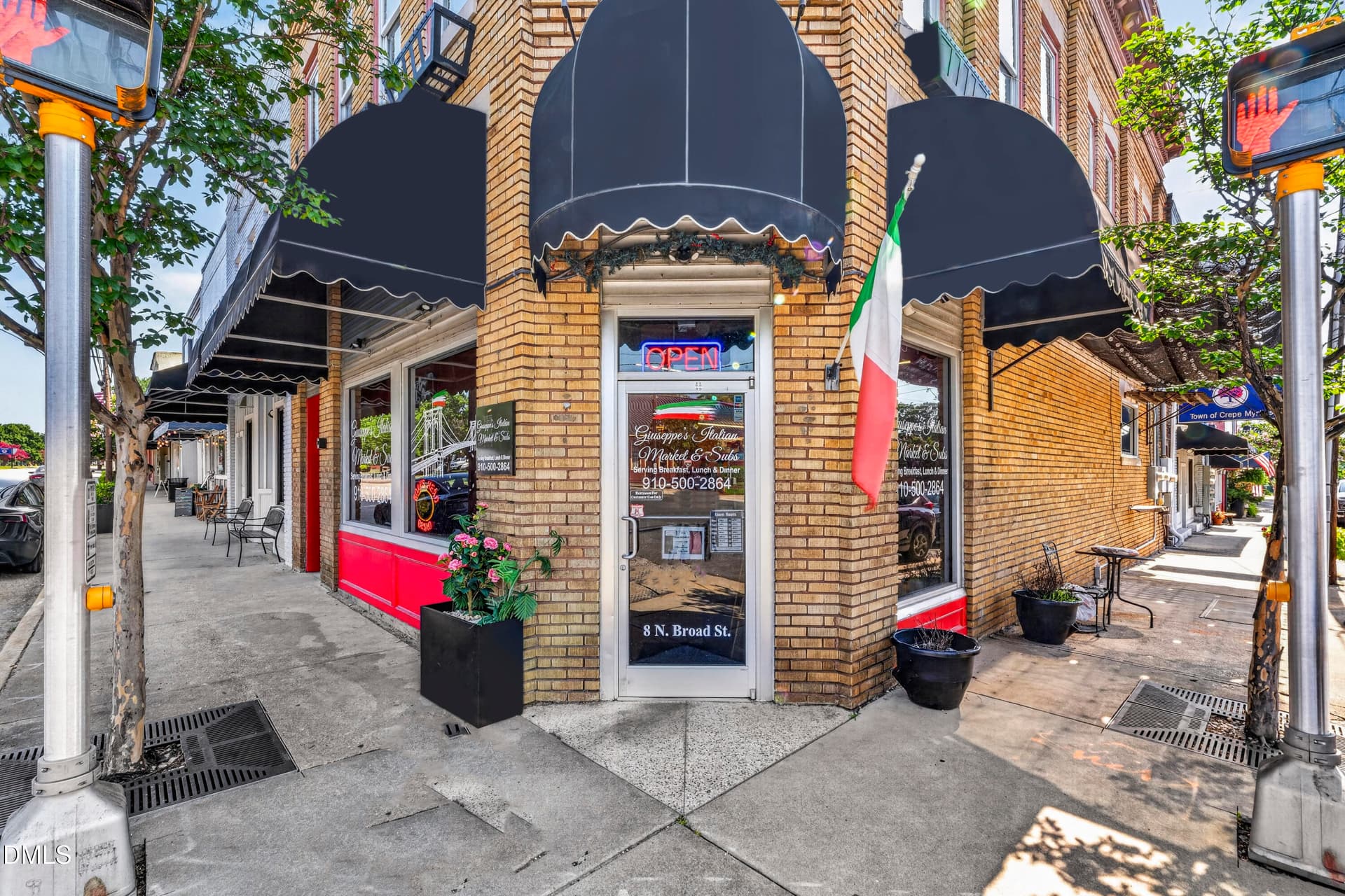 8 N Broad Street E, Angier, NC 27501