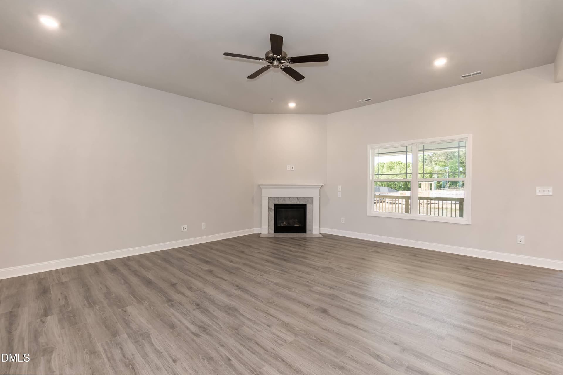 Living 02 - 310 Galway Road, Lillington, NC 27546