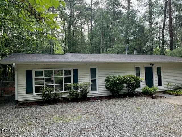 4 Winterberry Way, Chapel Hill, NC 27516