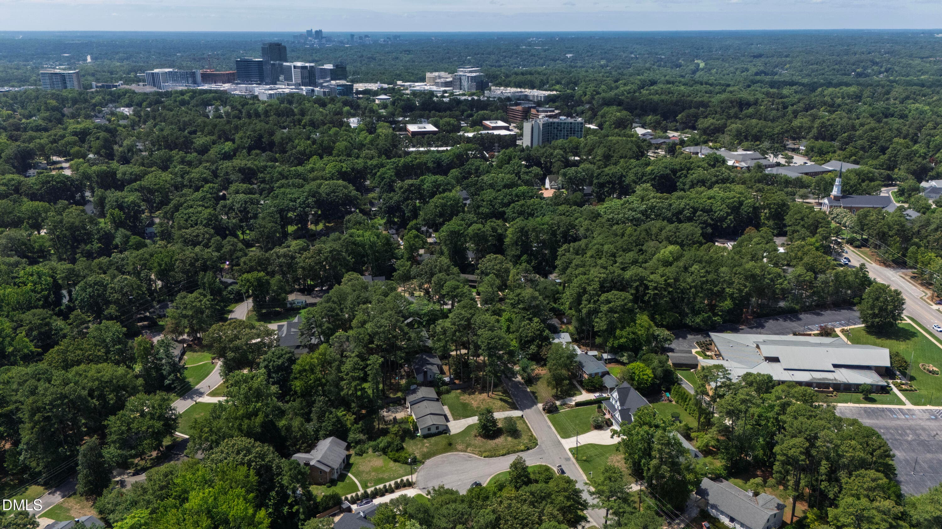 Sandlewood (12) - 5021 Sandlewood Drive, Raleigh, NC 27609, Raleigh