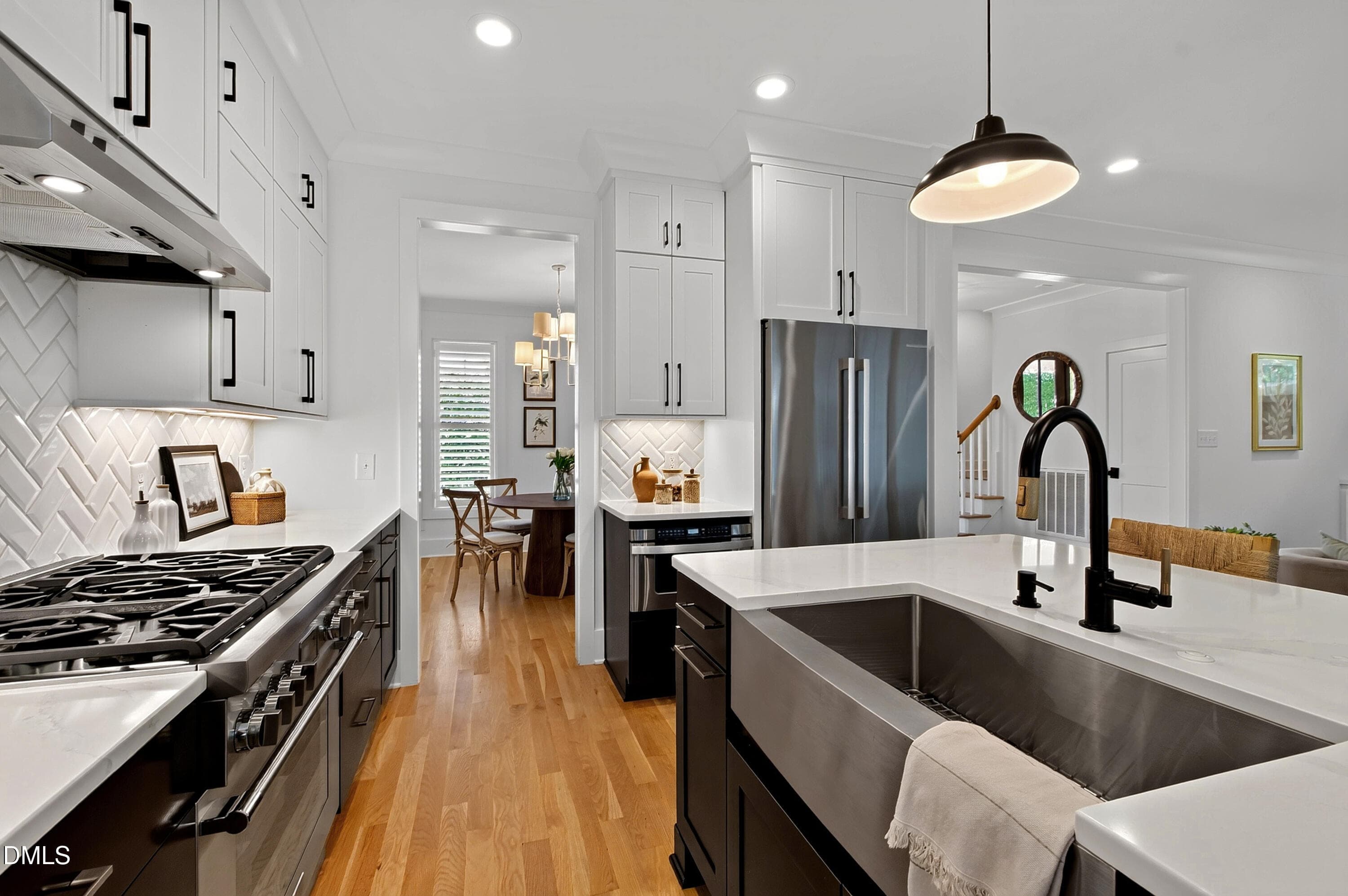 Sandlewood (20) - 5021 Sandlewood Drive, Raleigh, NC 27609, Raleigh