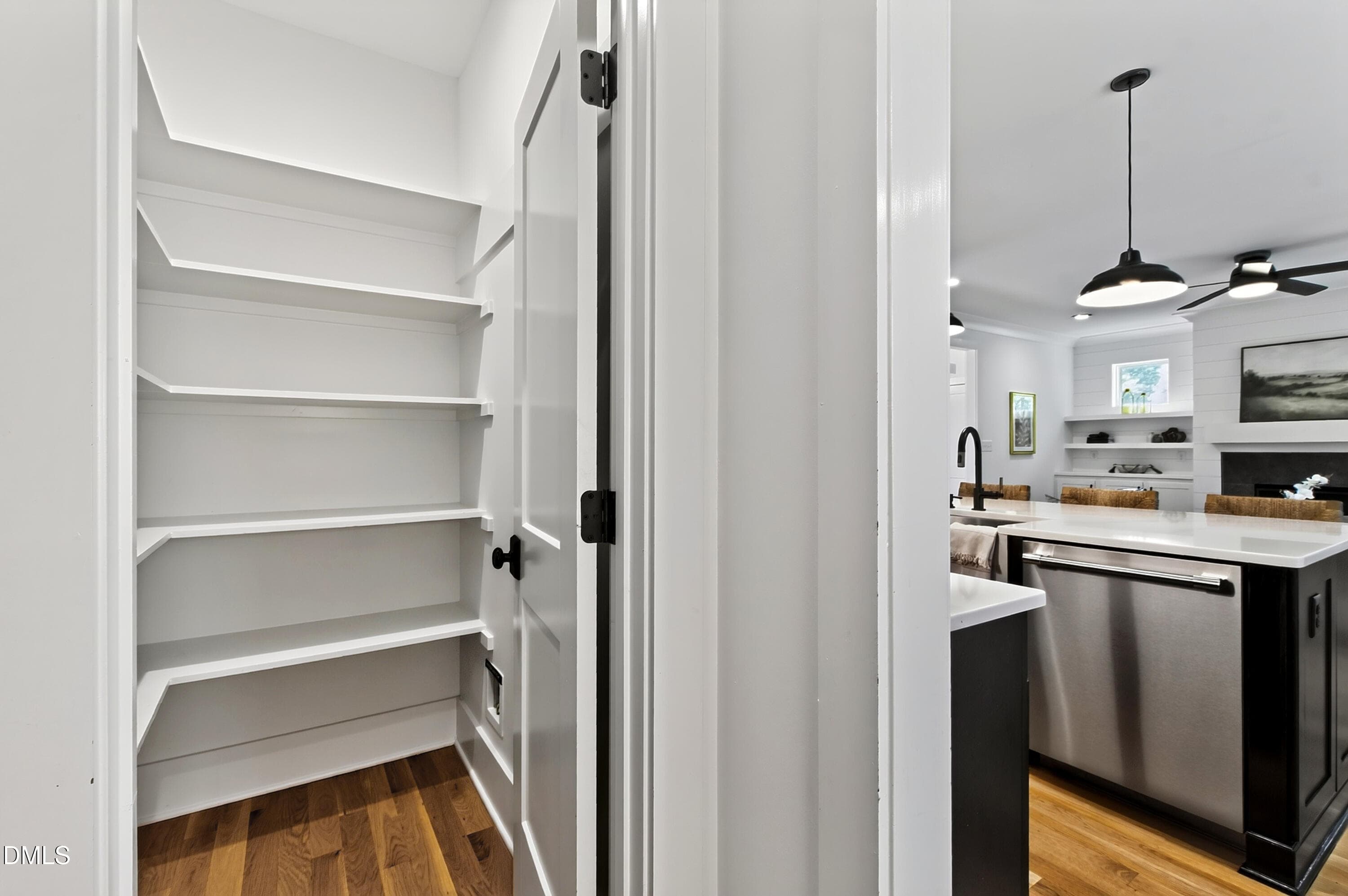 Sandlewood (32) - 5021 Sandlewood Drive, Raleigh, NC 27609, Raleigh