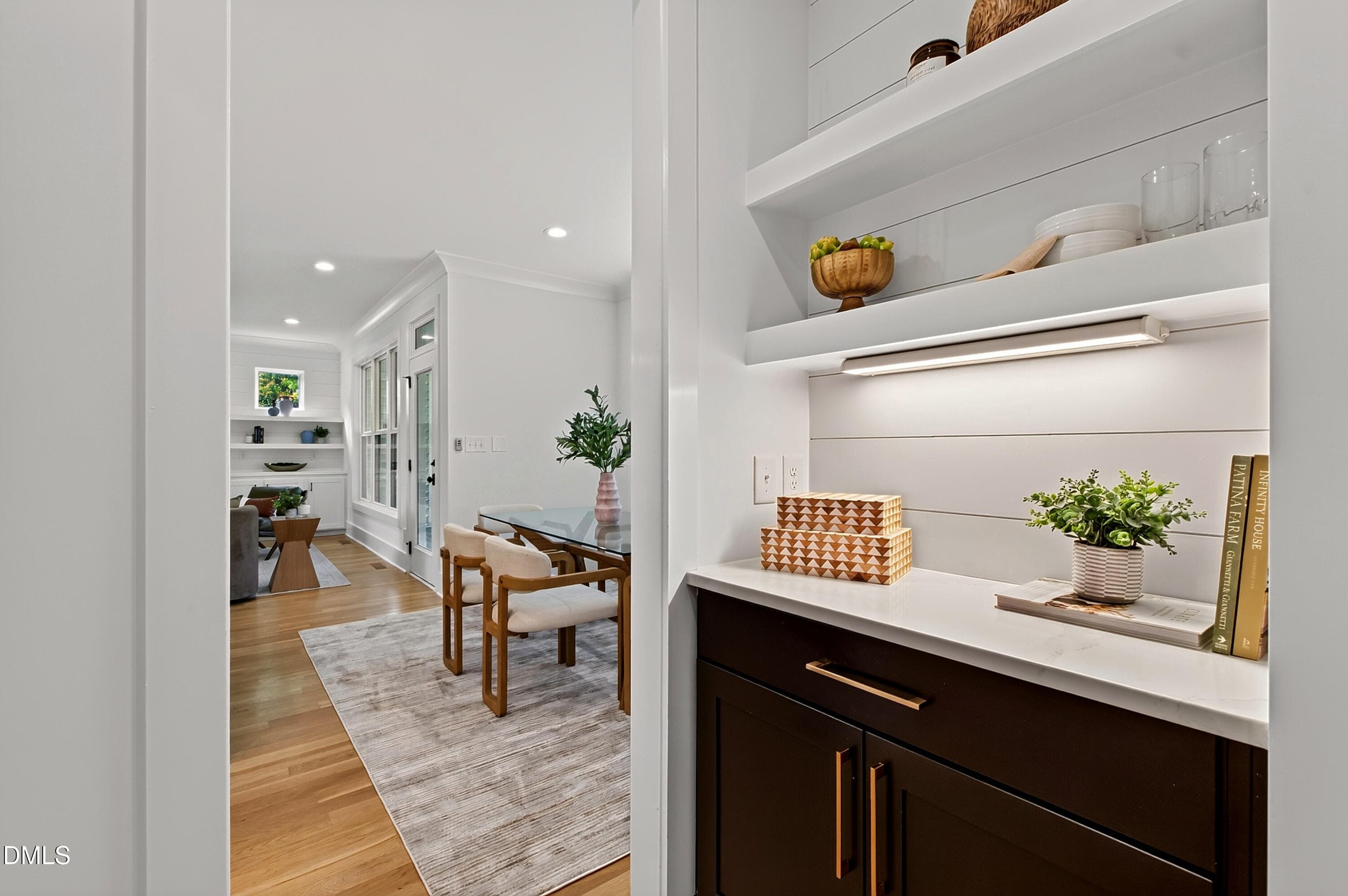 Sandlewood (33) - 5021 Sandlewood Drive, Raleigh, NC 27609, Raleigh