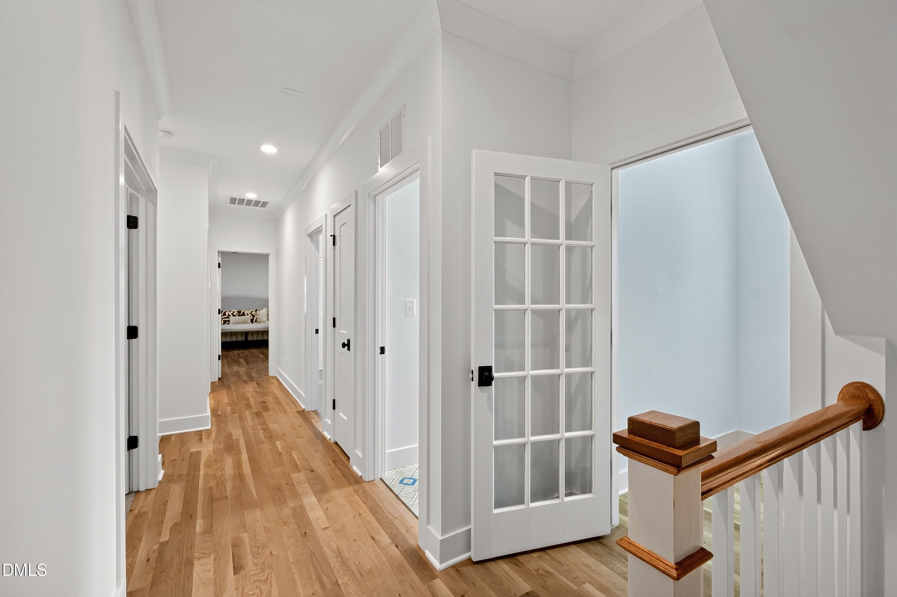 Sandlewood (41) - 5021 Sandlewood Drive, Raleigh, NC 27609, Raleigh