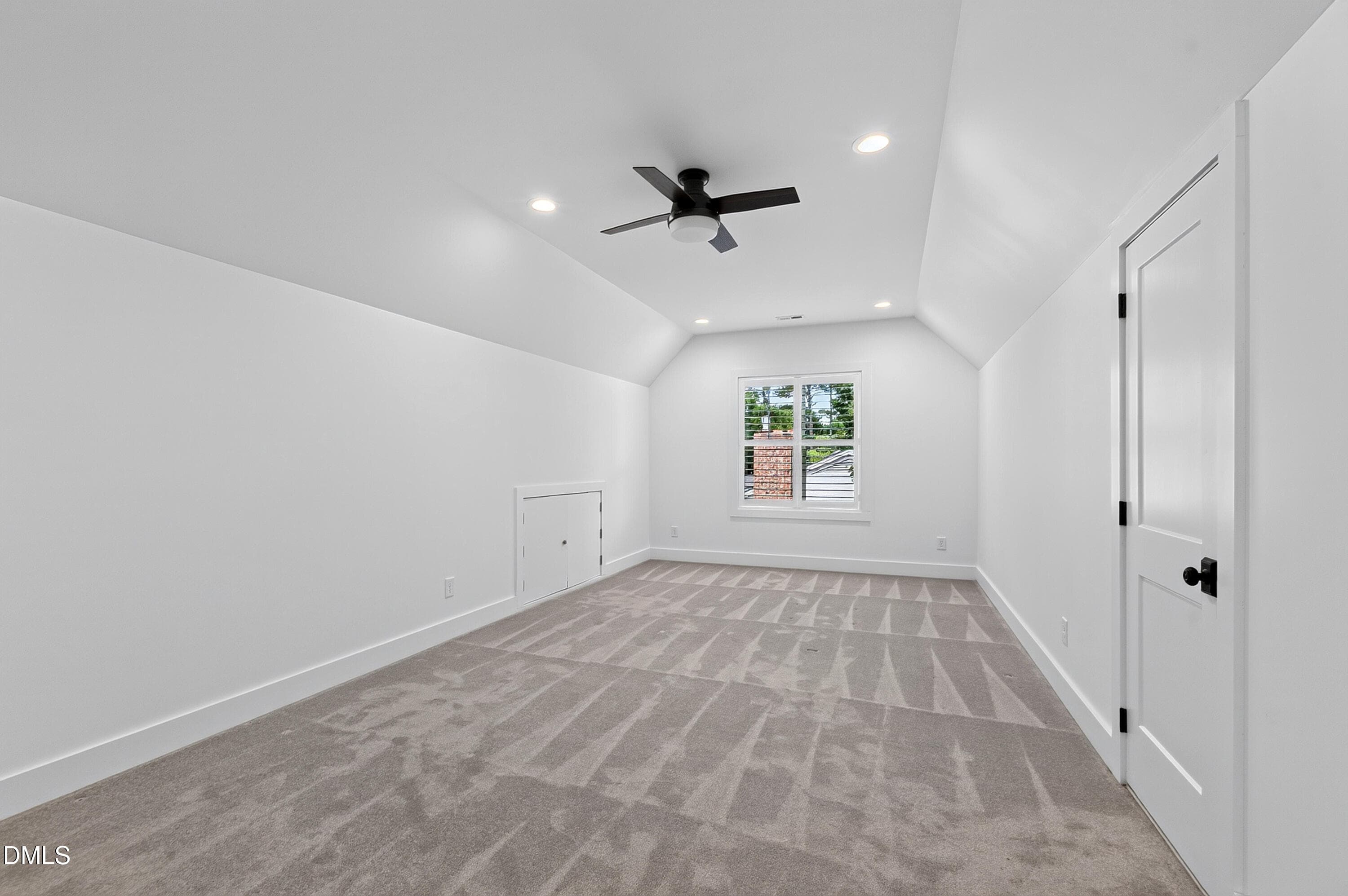 Sandlewood (45) - 5021 Sandlewood Drive, Raleigh, NC 27609, Raleigh