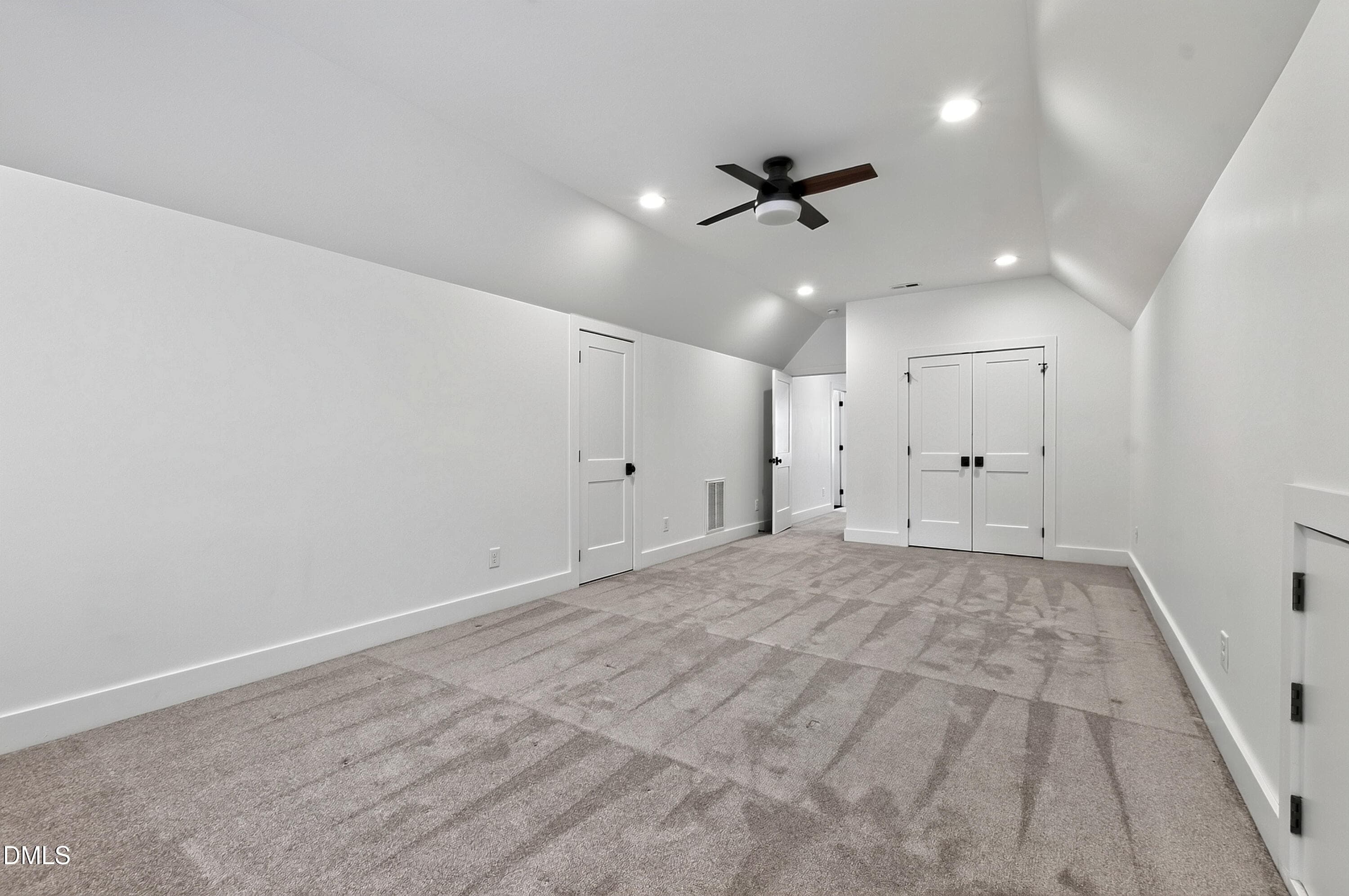 Sandlewood (47) - 5021 Sandlewood Drive, Raleigh, NC 27609, Raleigh