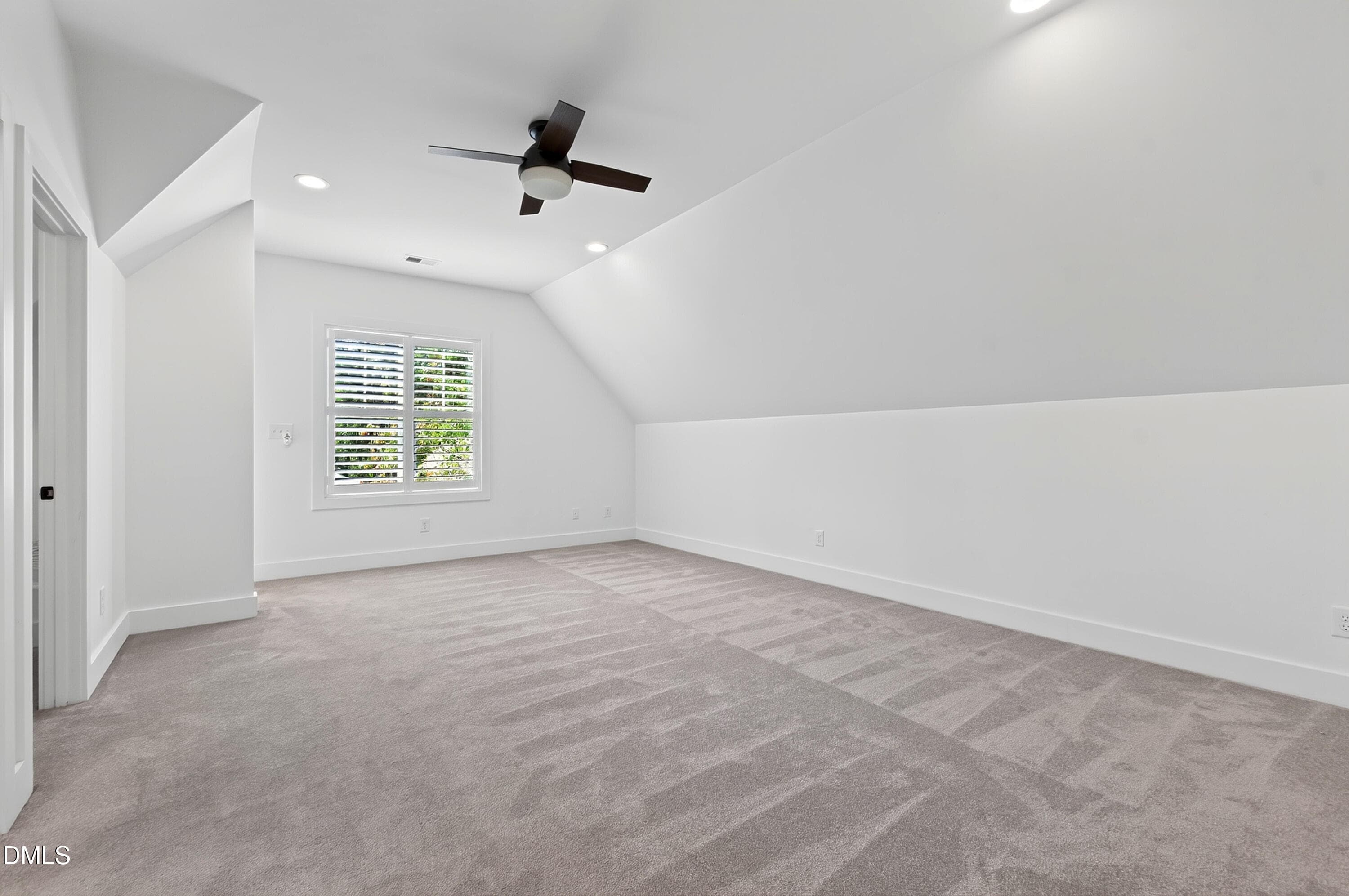Sandlewood (48) - 5021 Sandlewood Drive, Raleigh, NC 27609, Raleigh