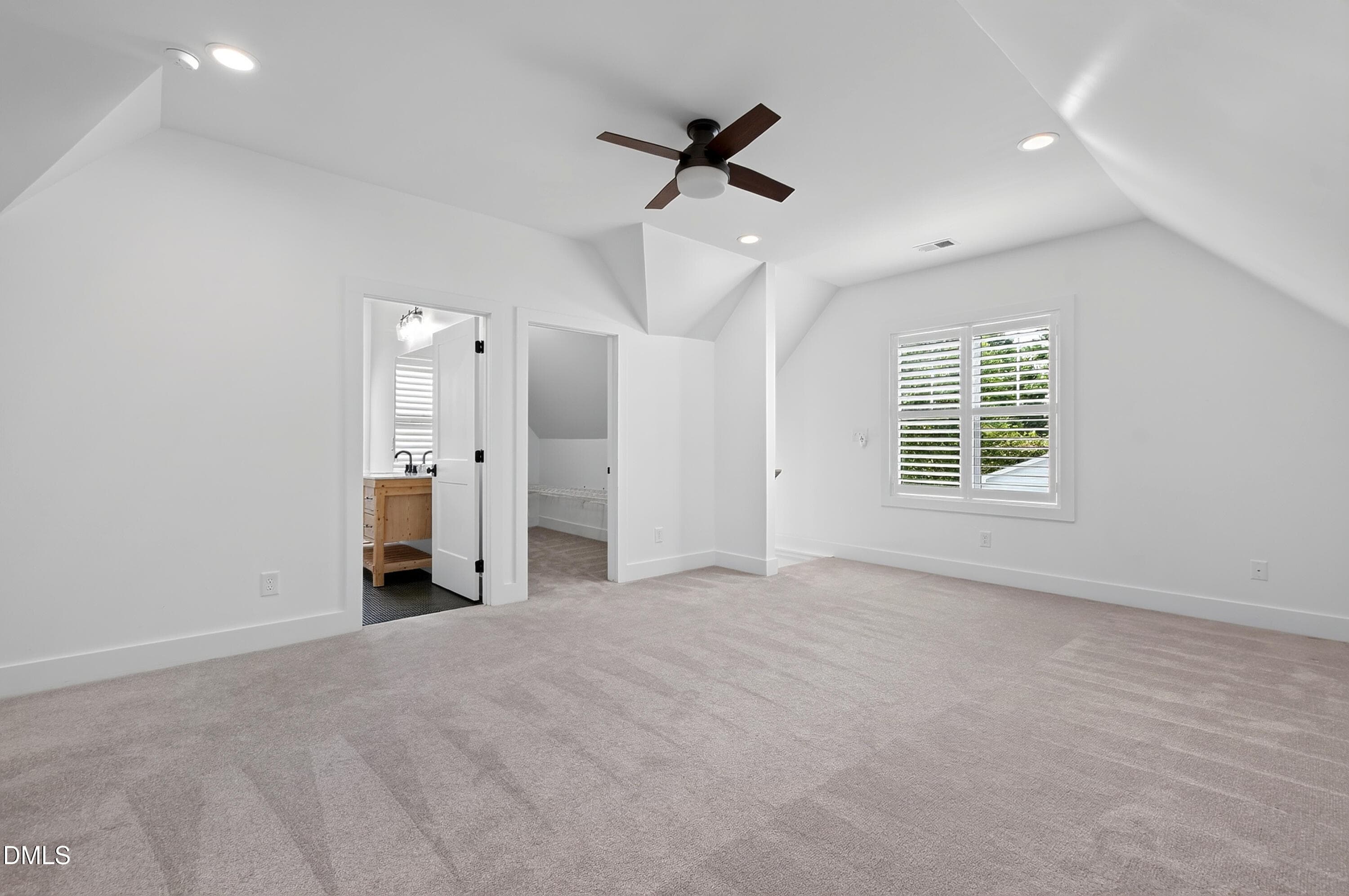 Sandlewood (49) - 5021 Sandlewood Drive, Raleigh, NC 27609, Raleigh