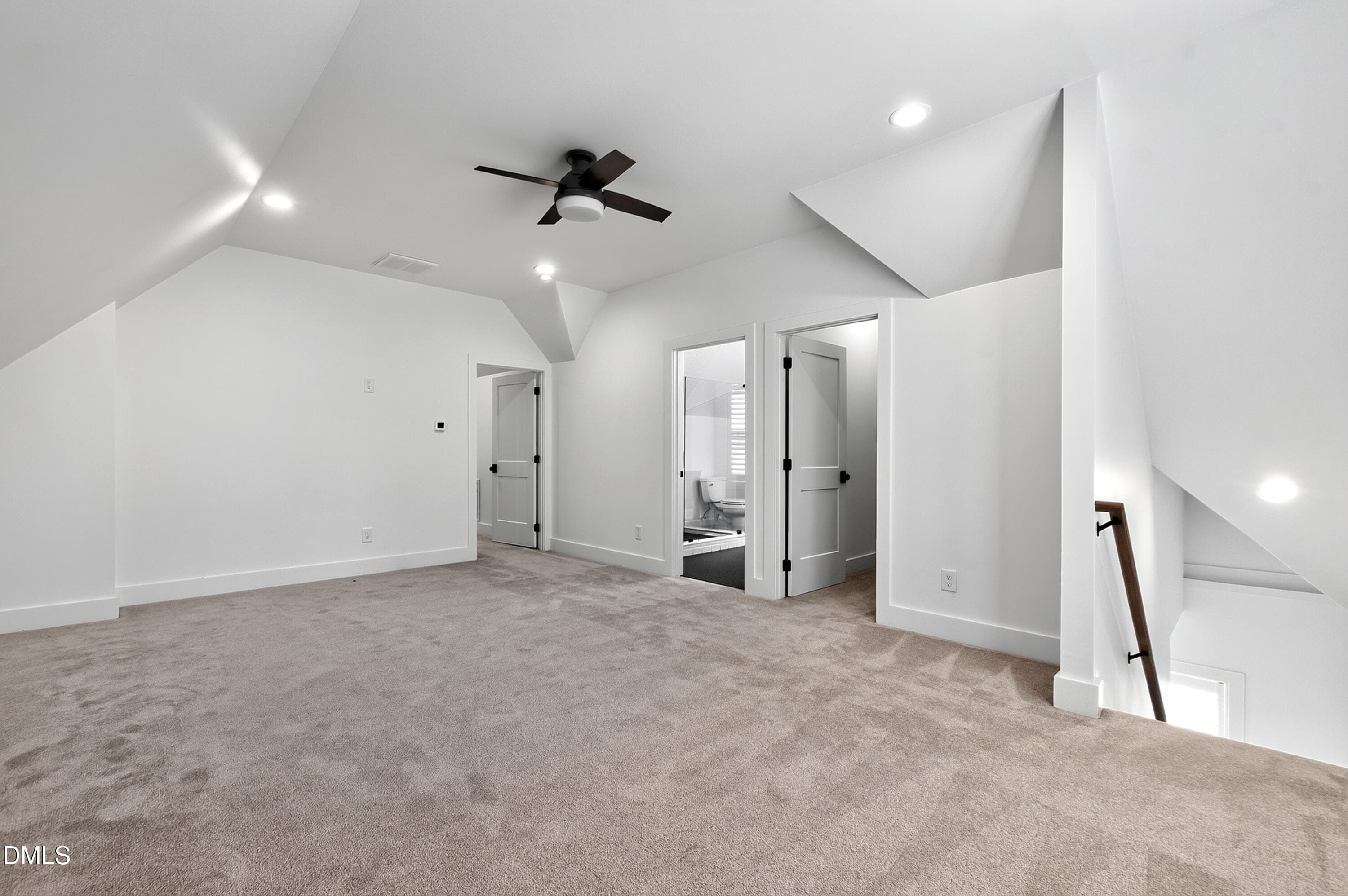 Sandlewood (50) - 5021 Sandlewood Drive, Raleigh, NC 27609, Raleigh
