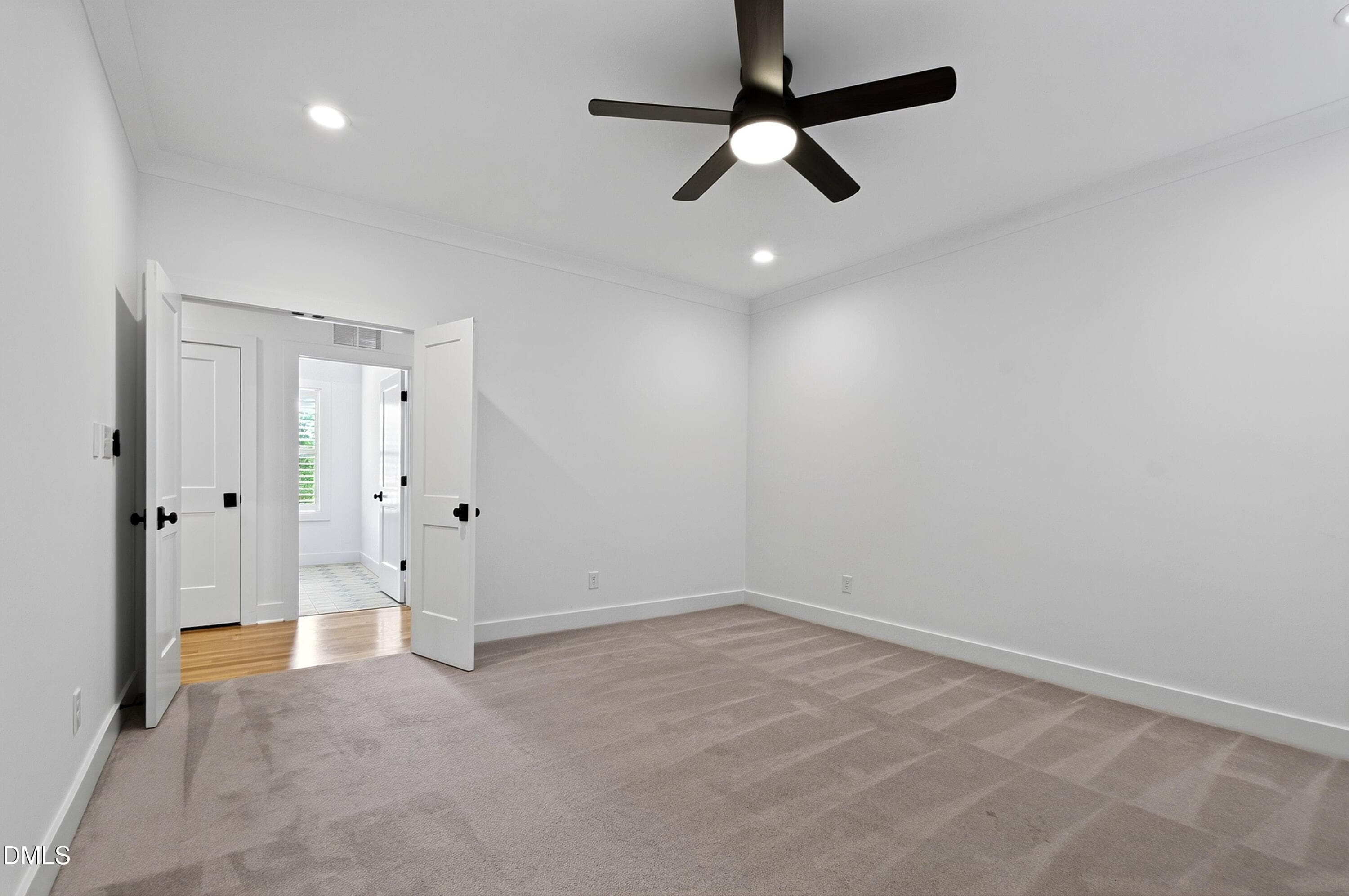 Sandlewood (52) - 5021 Sandlewood Drive, Raleigh, NC 27609, Raleigh