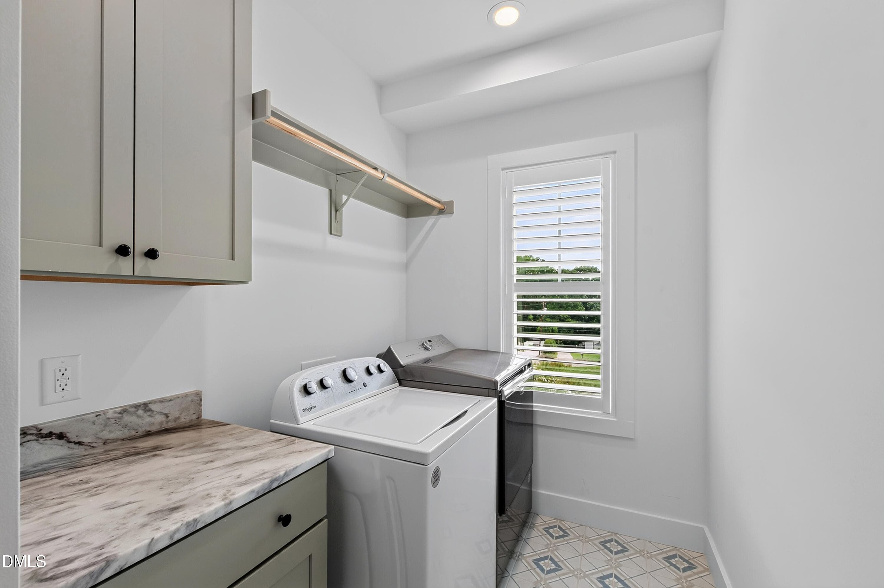 Sandlewood (53) - 5021 Sandlewood Drive, Raleigh, NC 27609, Raleigh