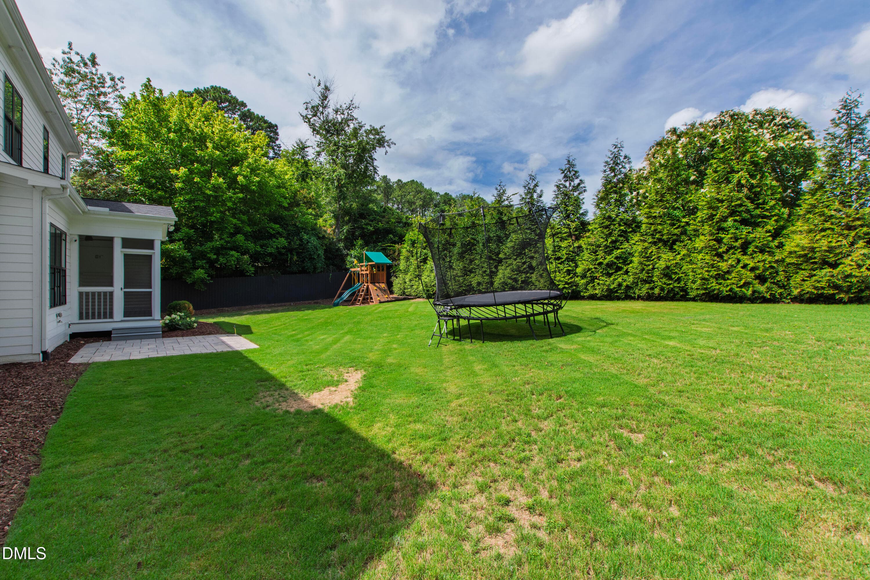 Sandlewood (73) - 5021 Sandlewood Drive, Raleigh, NC 27609, Raleigh