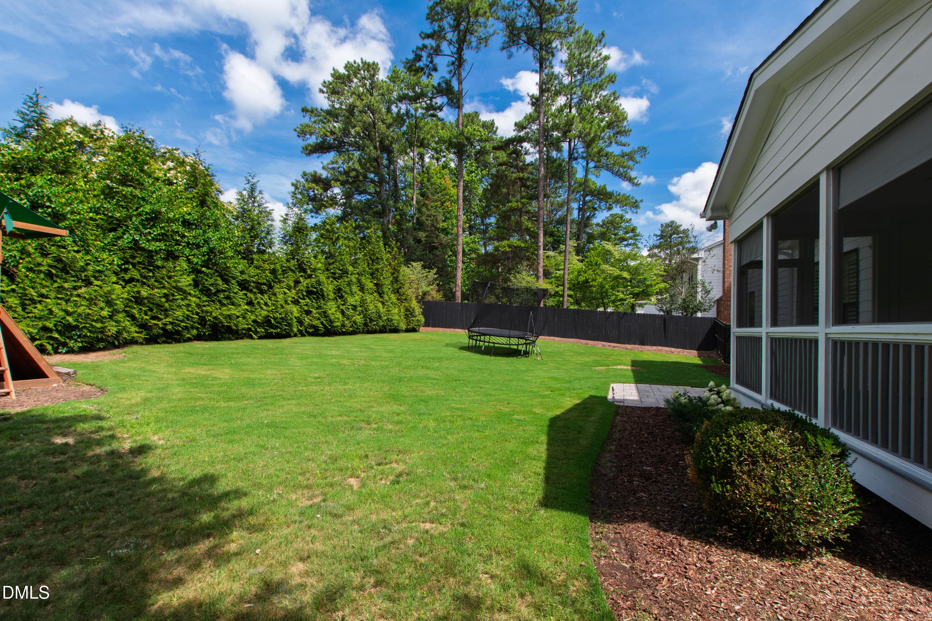 Sandlewood (76) - 5021 Sandlewood Drive, Raleigh, NC 27609, Raleigh