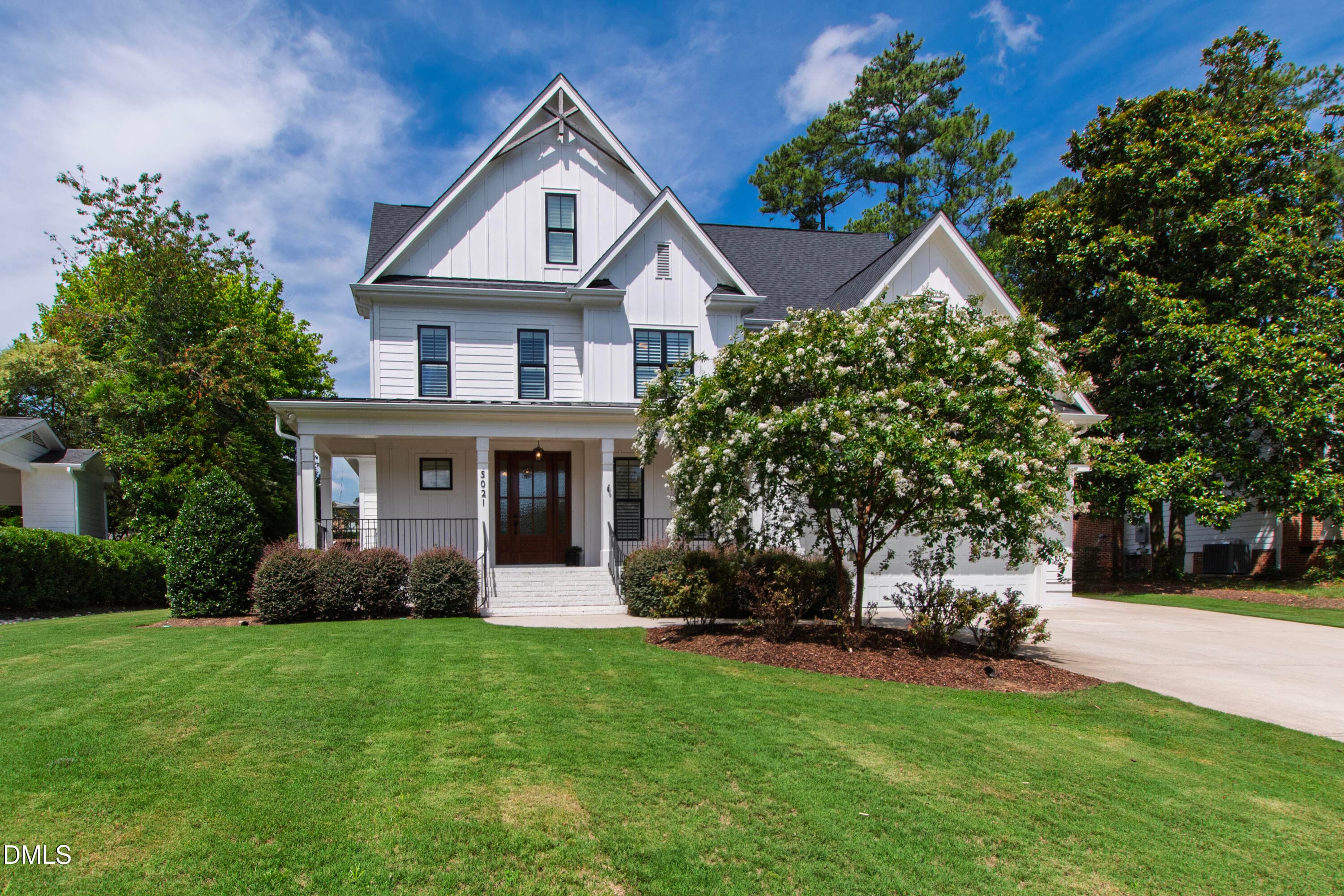 Sandlewood (102) - 5021 Sandlewood Drive, Raleigh, NC 27609, Raleigh