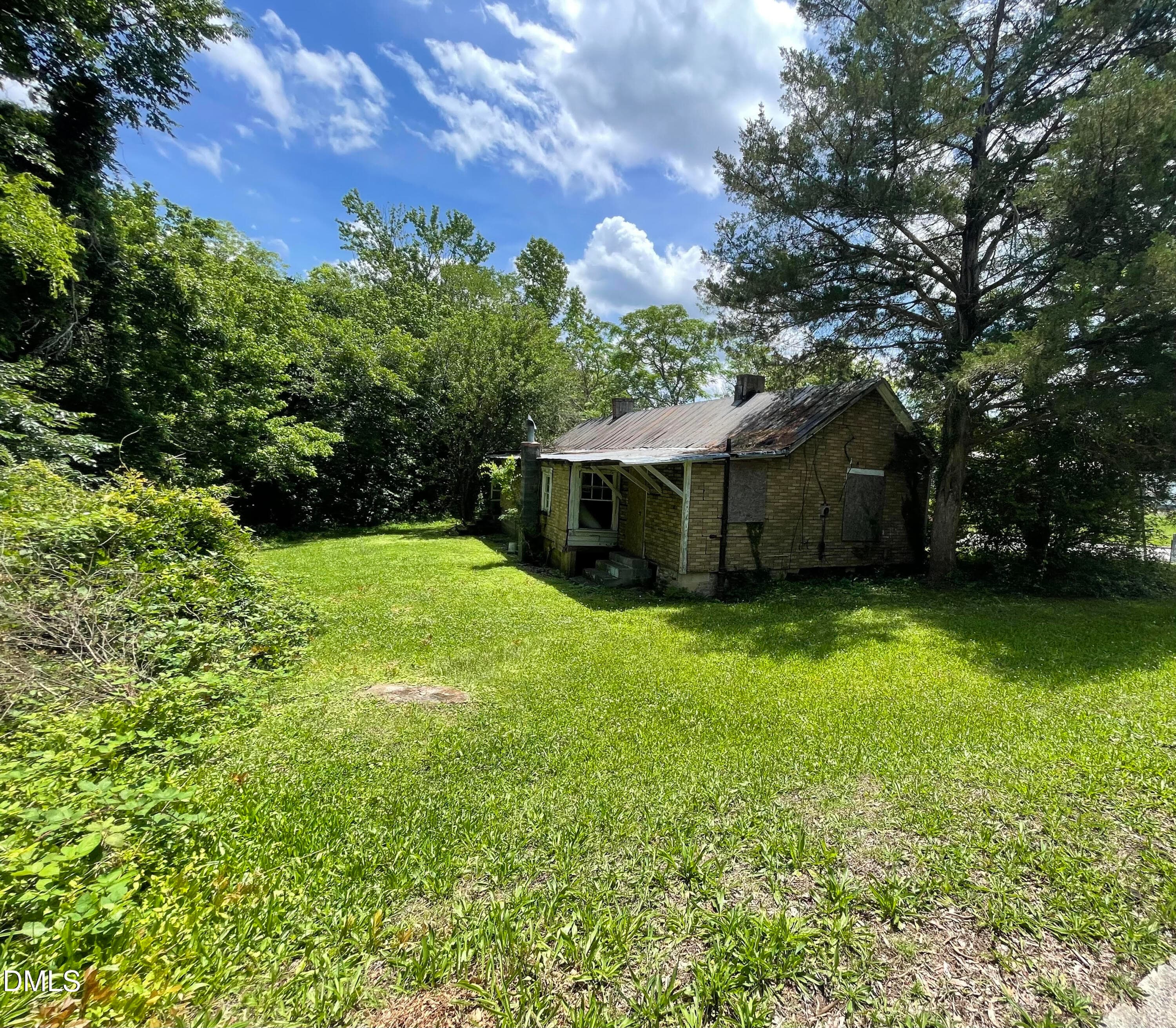Walker 2 - 318 Walker Street, Roxboro, NC 27573