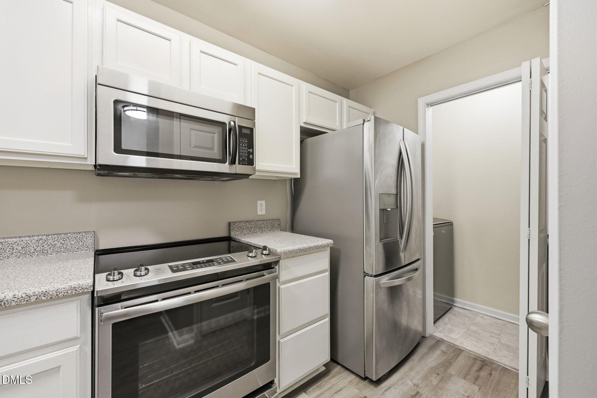 Kitchen - 1801 Trailwood Heights Lane 104, Raleigh, NC 27603, Raleigh