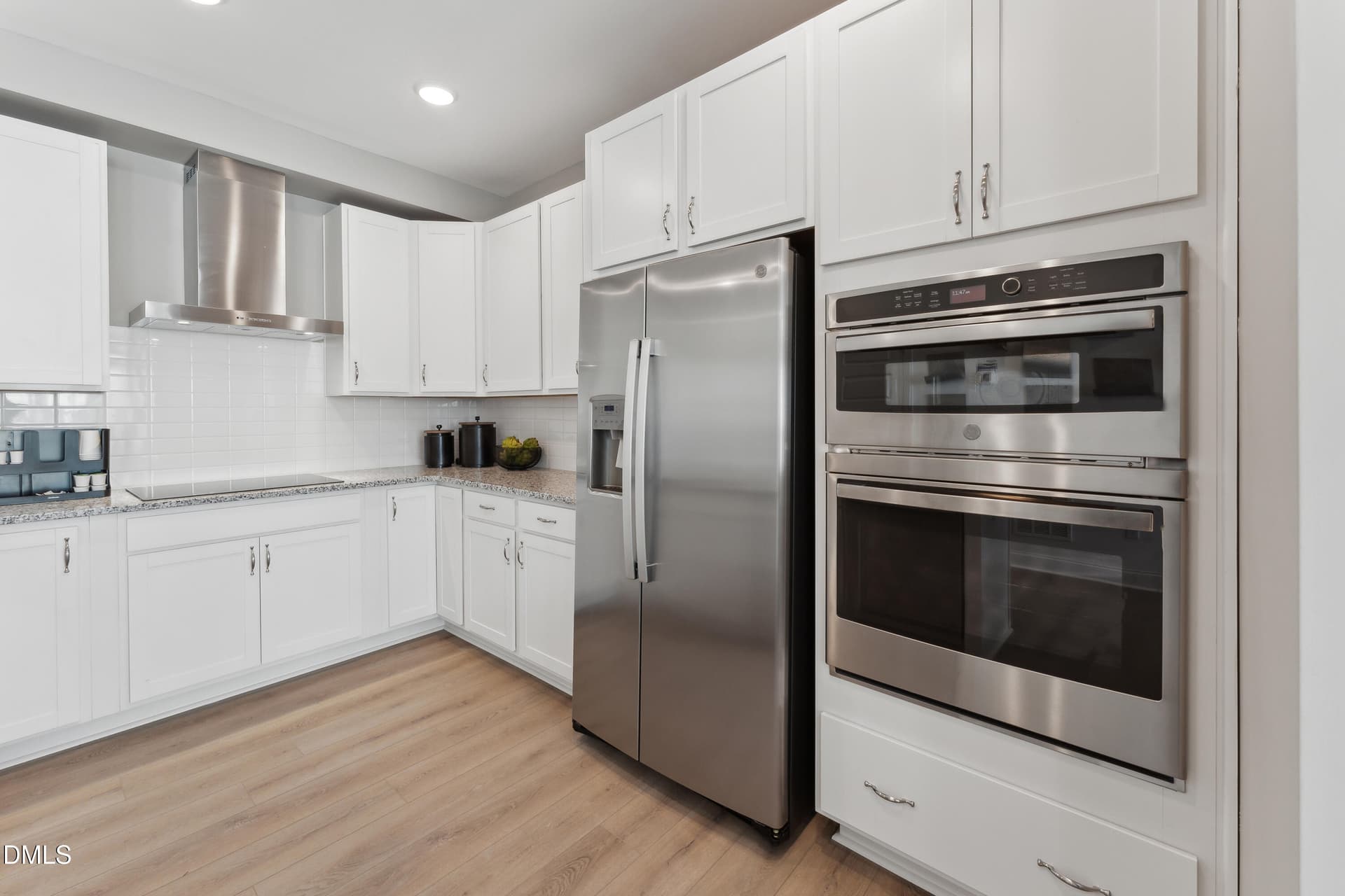 Kitchen - 162 N White Street 100, Wake Forest, NC 27587