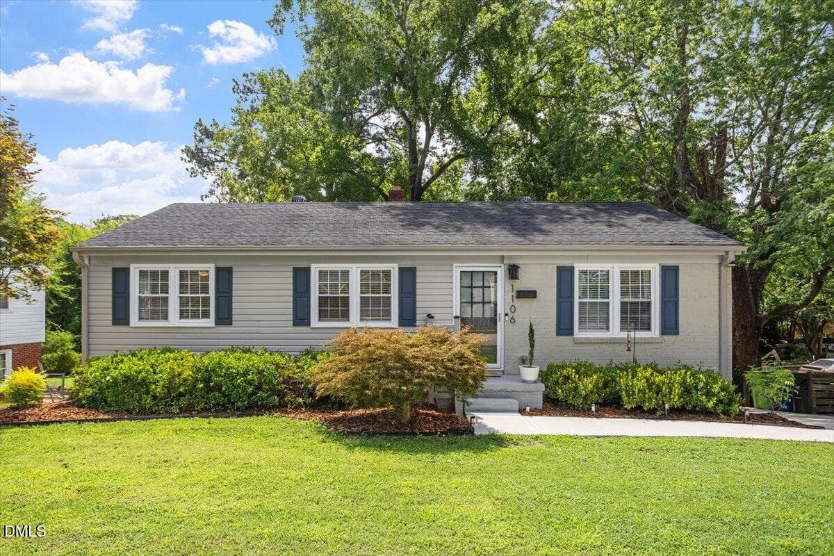 01-1106 N King Charles Rd [3191102]_0715 - 1106 N King Charles Road, Raleigh, NC 27610, Raleigh