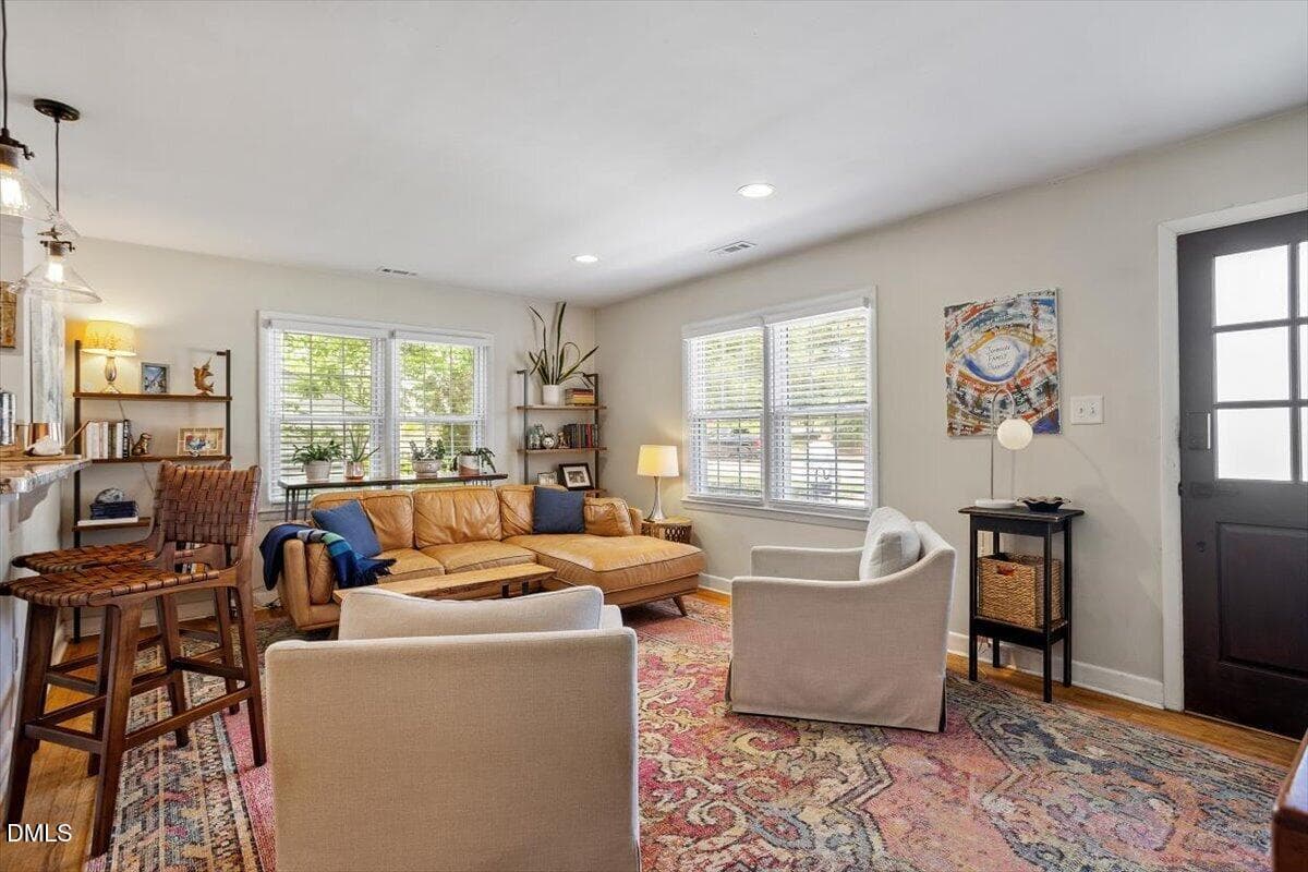 15-1106 N King Charles Rd [3191102]_0715 - 1106 N King Charles Road, Raleigh, NC 27610, Raleigh