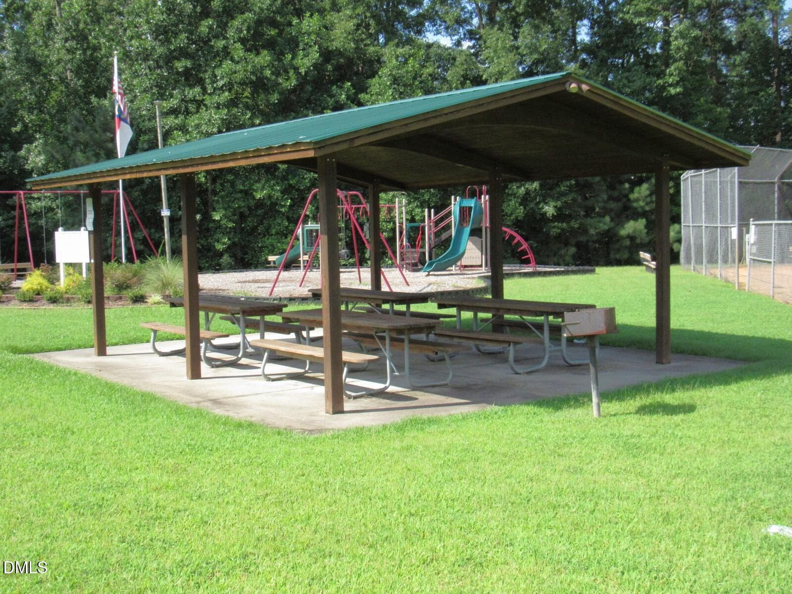 Neighborhood rec area - 2723 Clifton Avenue, Creedmoor, NC 27522