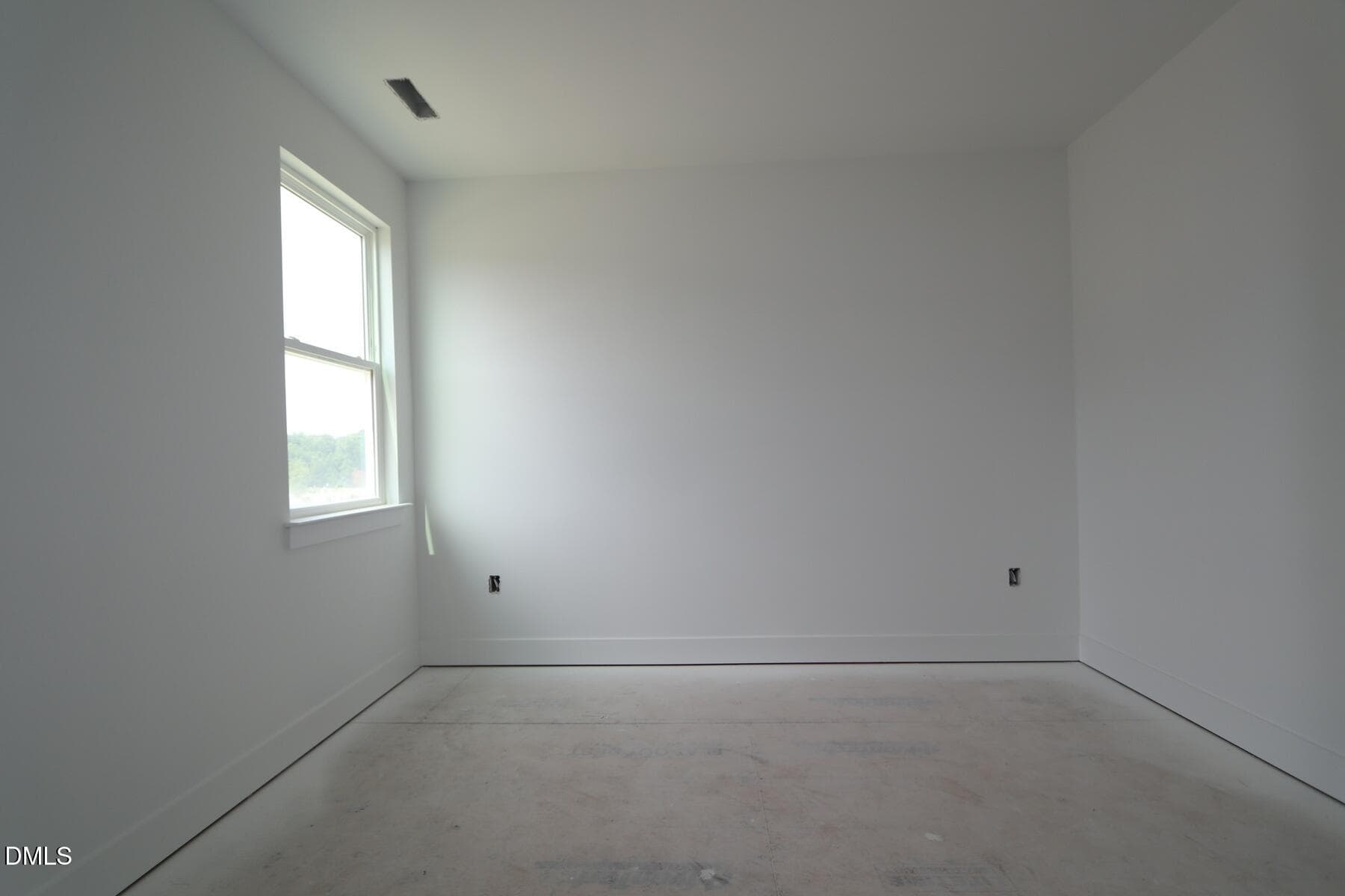 [L69_z023]none23 - 35 Windward Place, Lillington, NC 27546