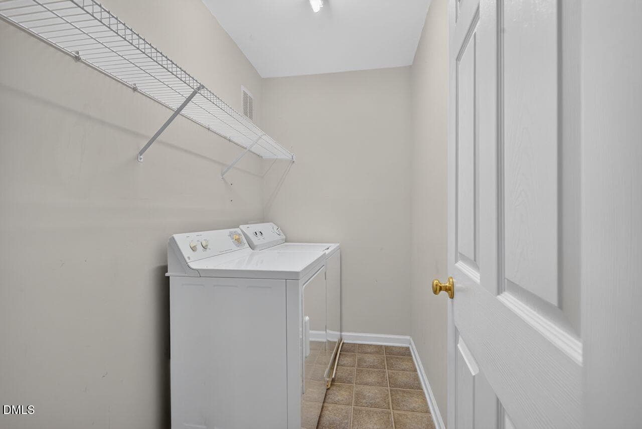 y3aE4AnQ - 295 Plaza Drive D, Chapel Hill, NC 27517, Chapel Hill