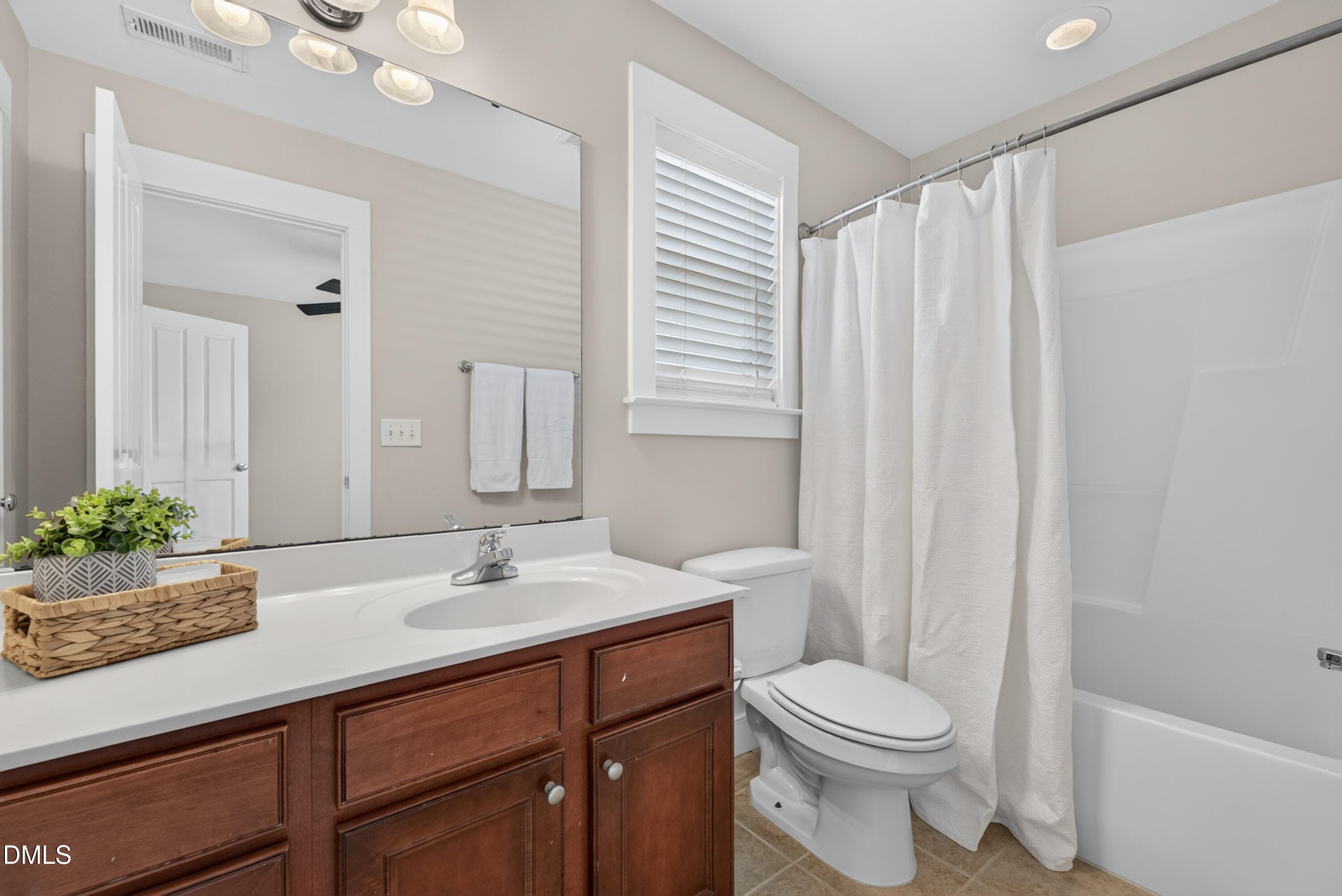 2nd Floor Ensuite Bath - 4511 All Points View Way, Raleigh, NC 27614, Raleigh