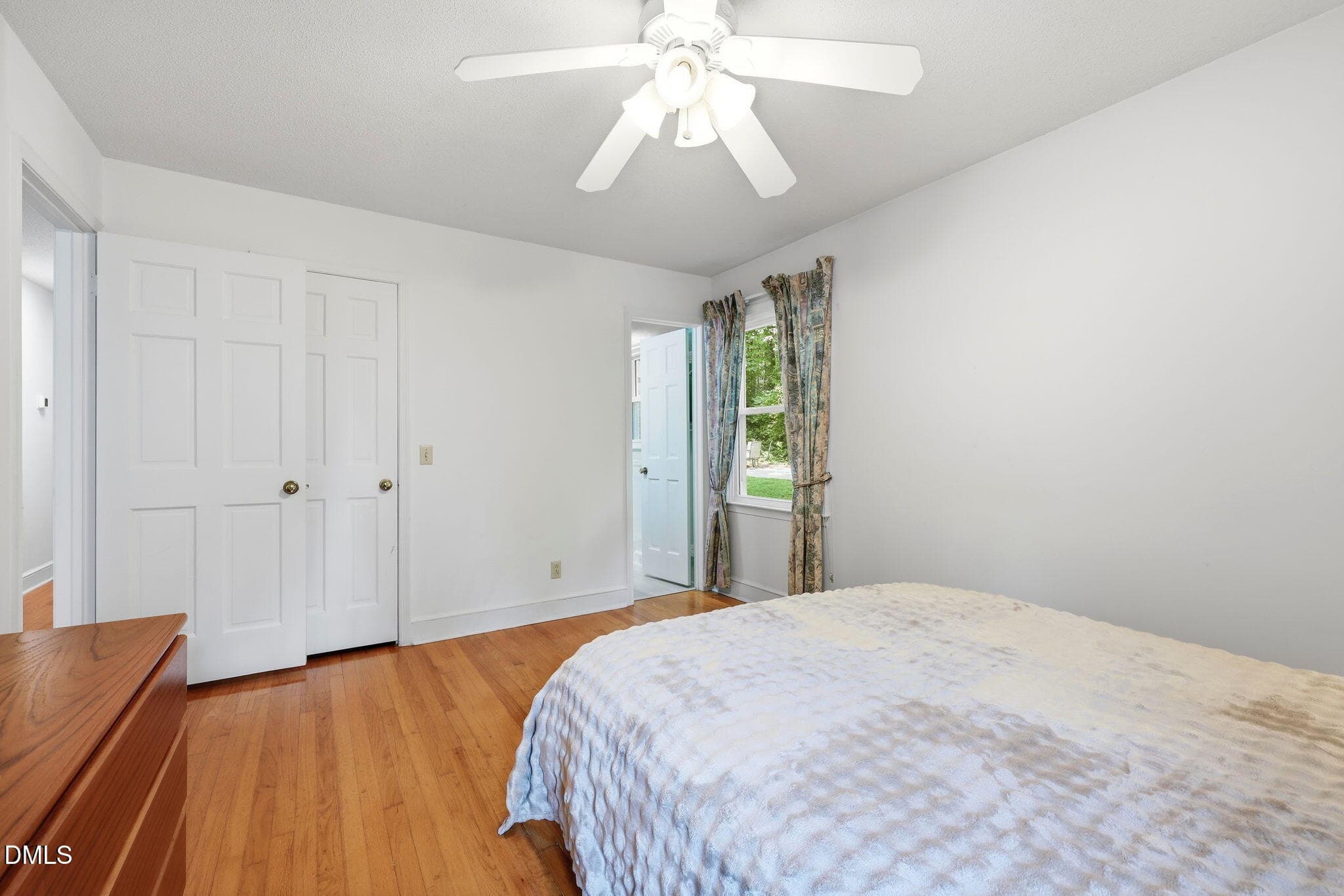 19-web-or-mls-IMG_4800 - 409 Oakridge Road, Cary, NC 27511, Cary