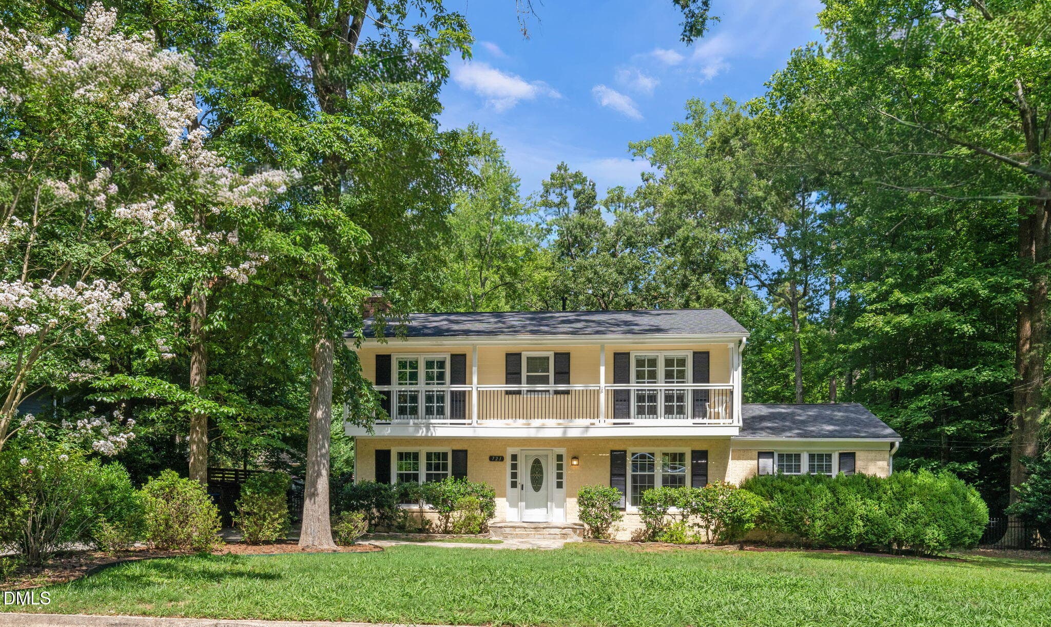 1-web-or-mls-DSC00193 - 721 Tinkerbell Road, Chapel Hill, NC 27517, Chapel Hill