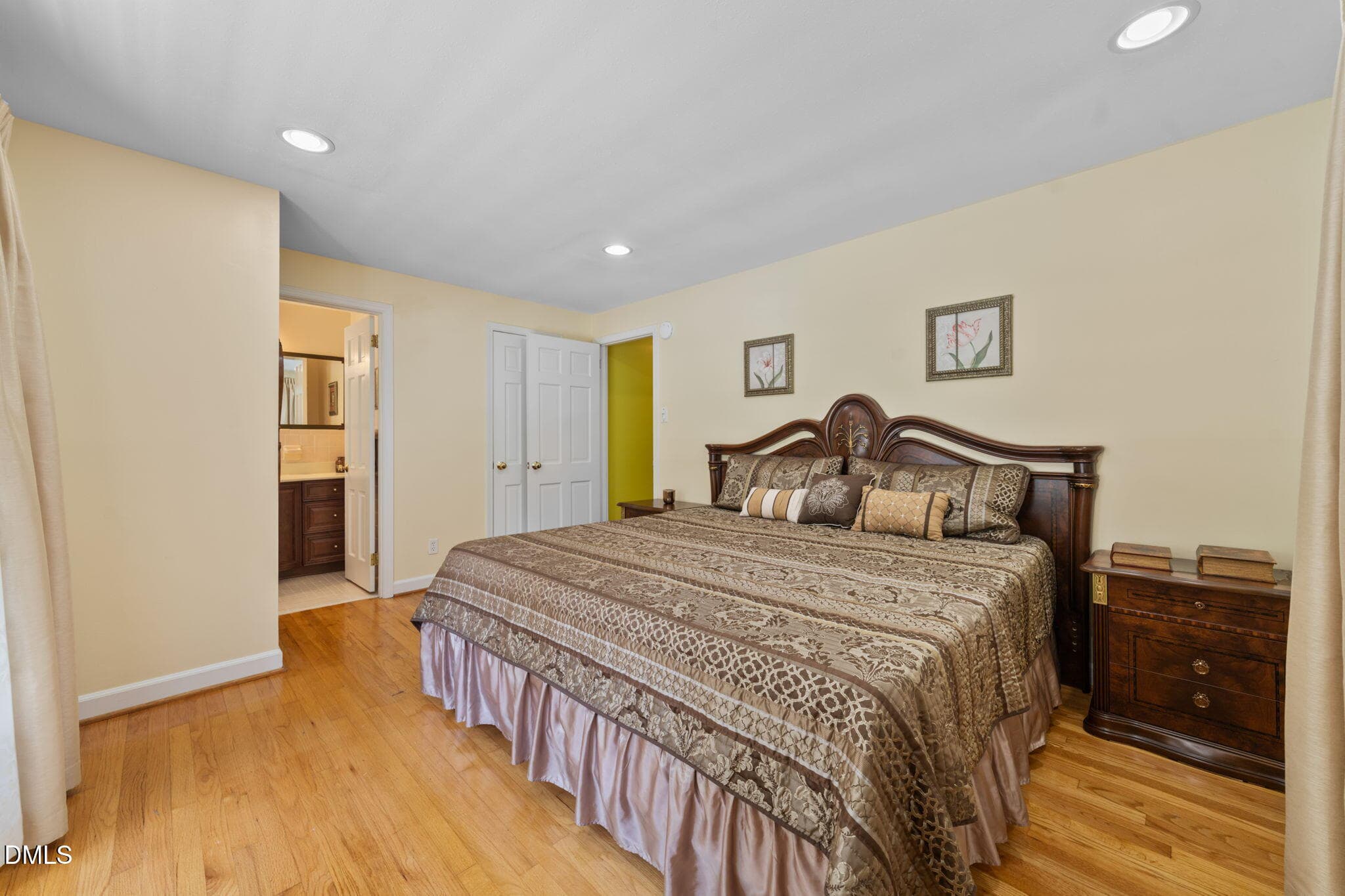 21-web-or-mls-untitled-19 - 721 Tinkerbell Road, Chapel Hill, NC 27517, Chapel Hill
