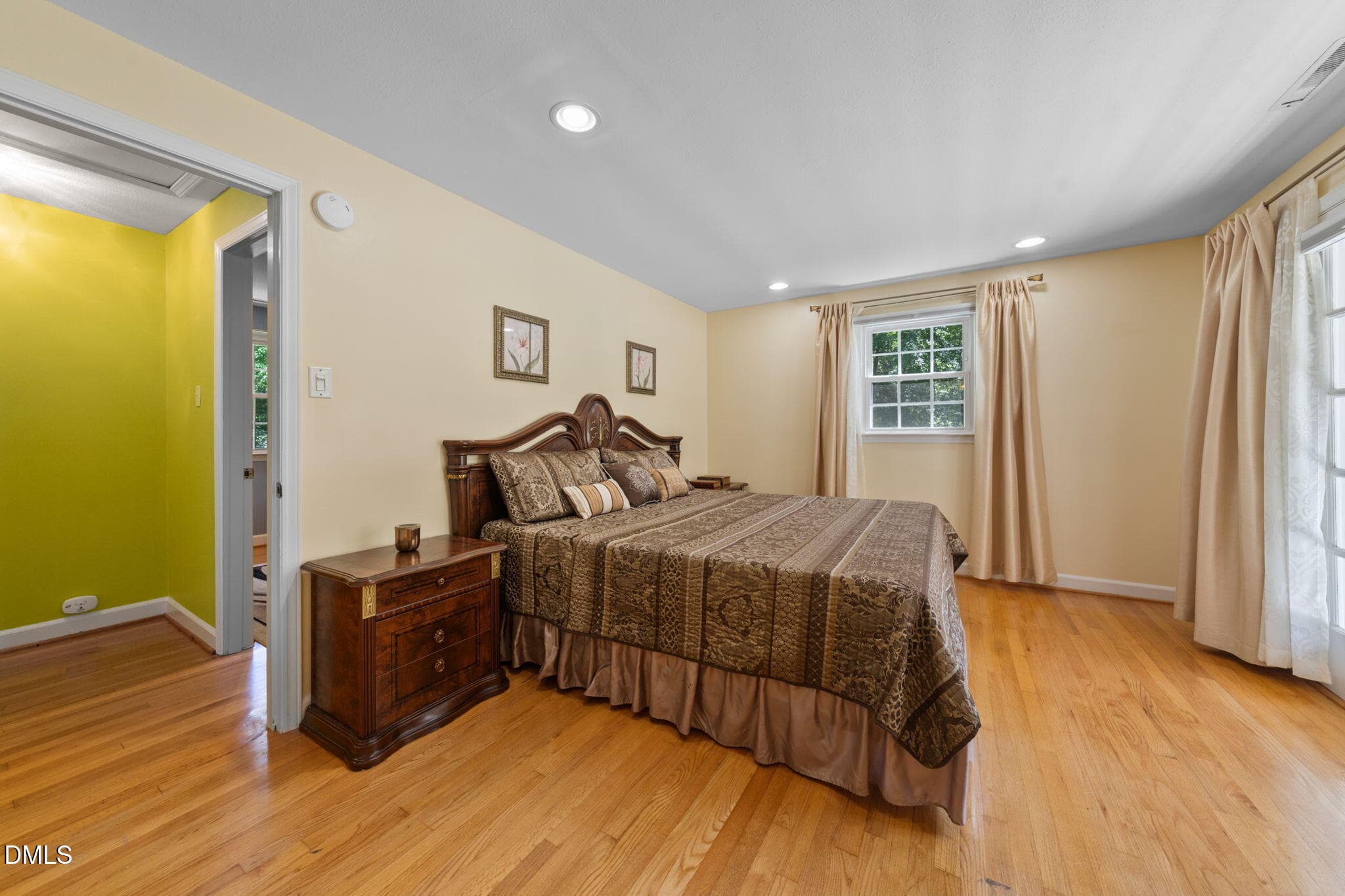 23-web-or-mls-untitled-21 - 721 Tinkerbell Road, Chapel Hill, NC 27517, Chapel Hill