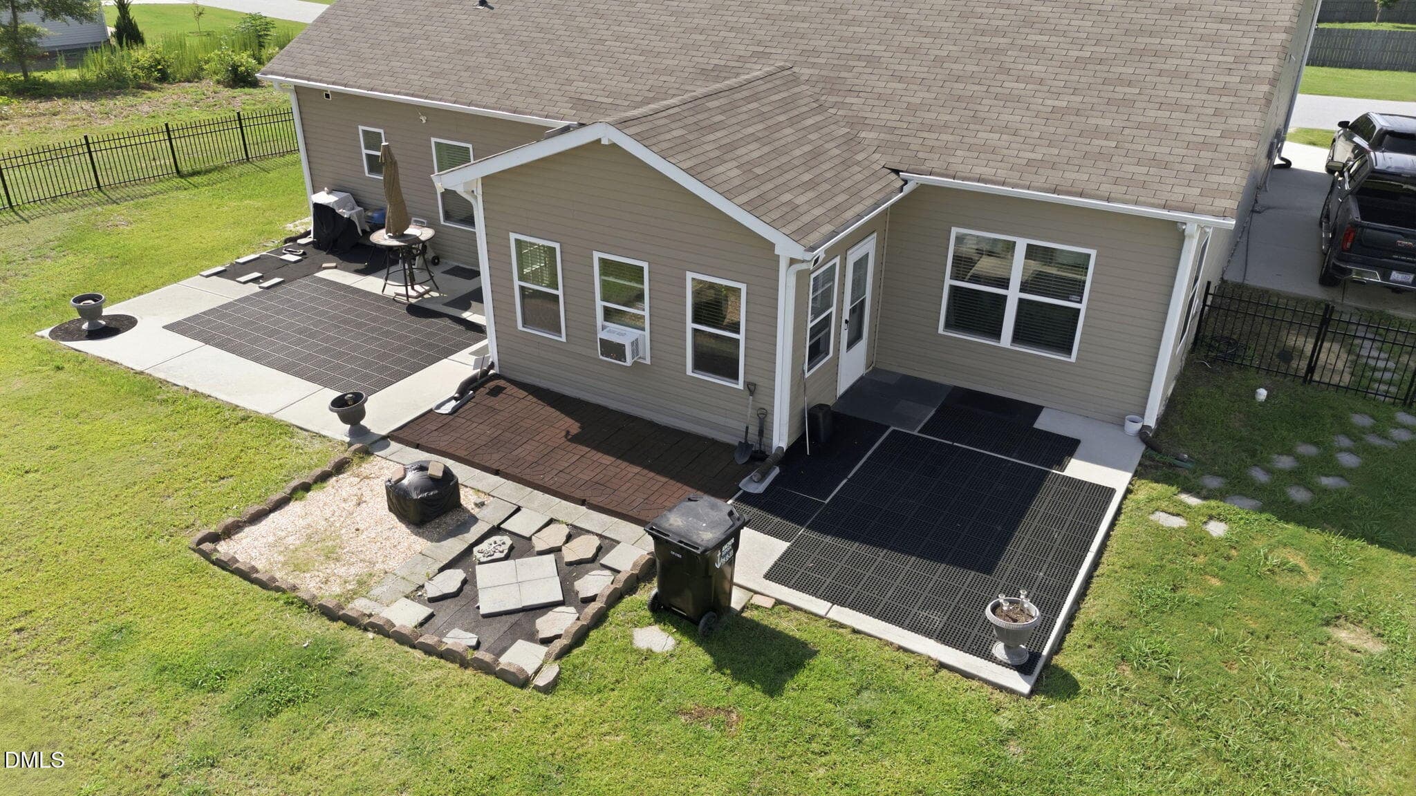 25-web-or-mls-DJI_20260715162549_0825_D - 213 Fenella Drive, Four Oaks, NC 27524