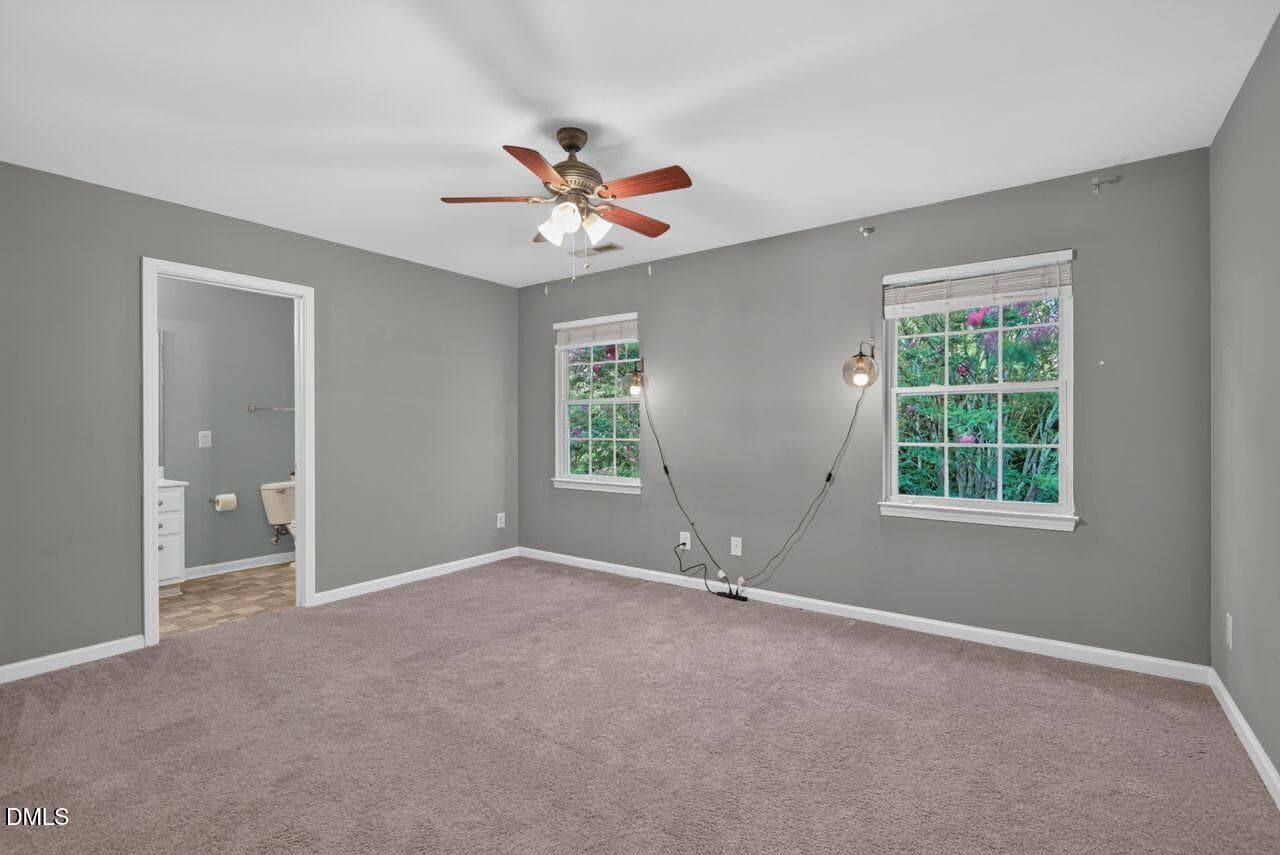 Tg3IuAAw - 295 Plaza Drive D, Chapel Hill, NC 27517, Chapel Hill