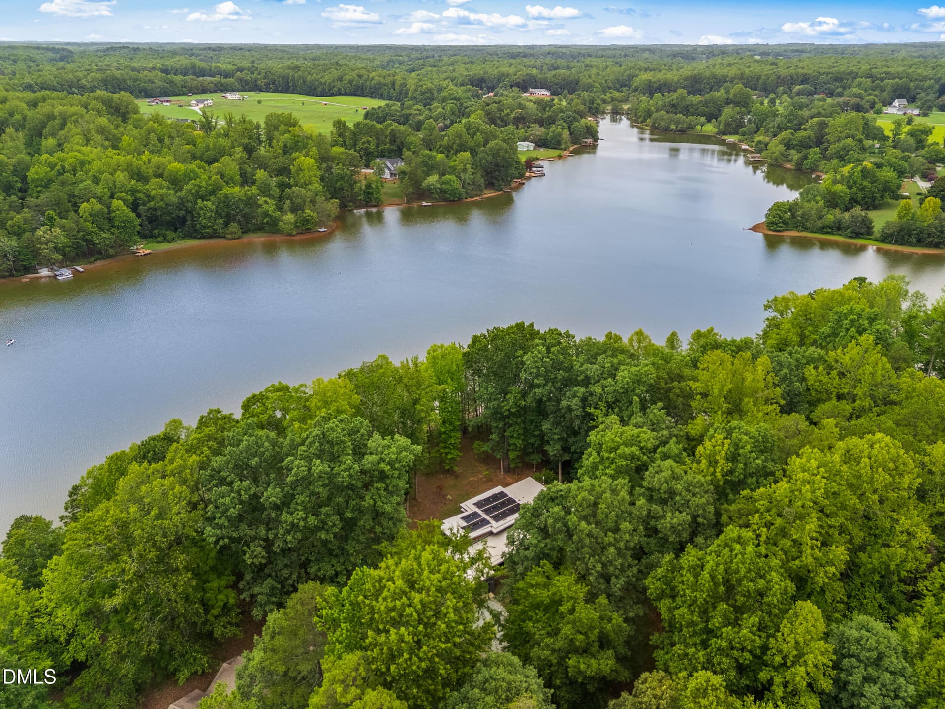 928 Shorefront Lane, Hillsborough, NC 27278