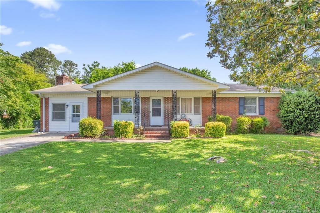 Photo 2 - 4316 Wellington Drive, Fayetteville, NC 28314, Fayetteville