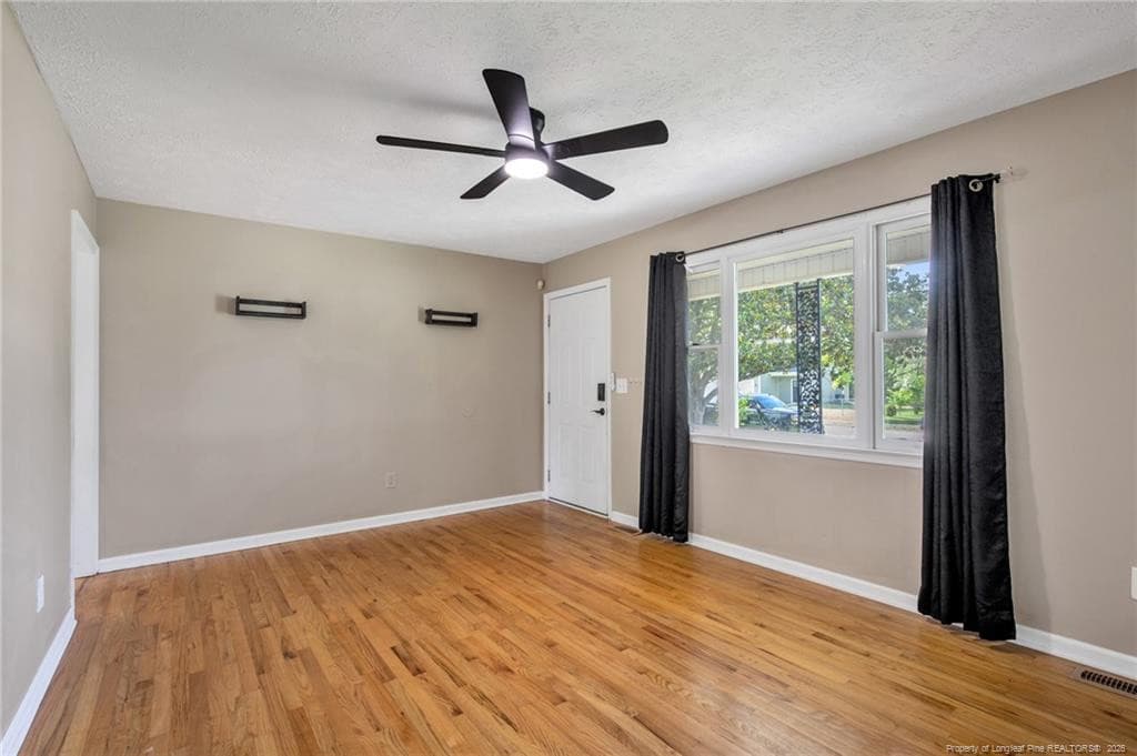 Photo 5 - 4316 Wellington Drive, Fayetteville, NC 28314, Fayetteville