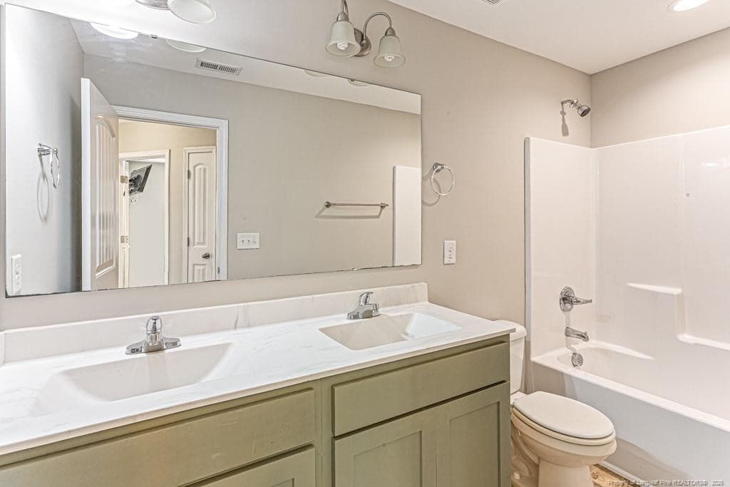 Photo 28 - 2240 Mannington Drive, Fayetteville, NC 28306, Fayetteville