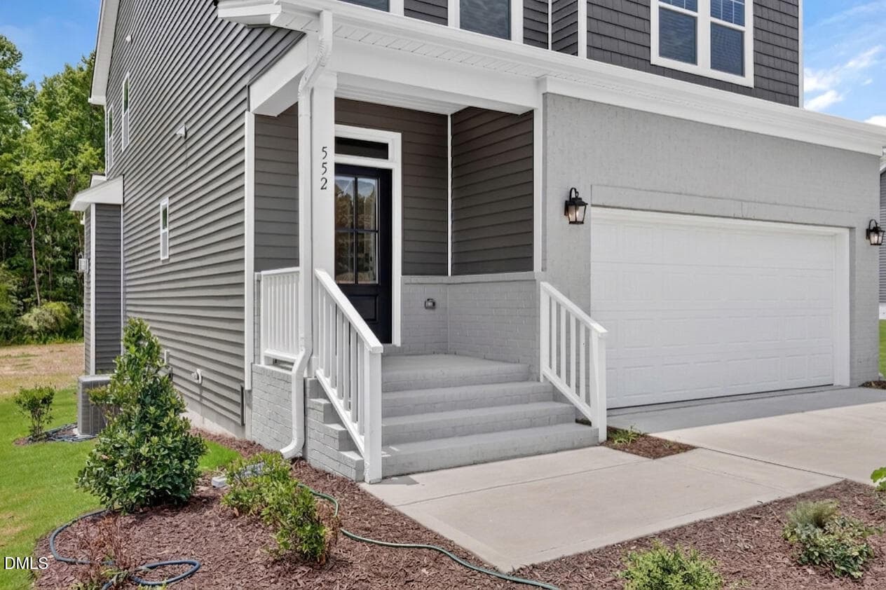 Front Porch - 552 Beacon Hill Road, Lillington, NC 27546